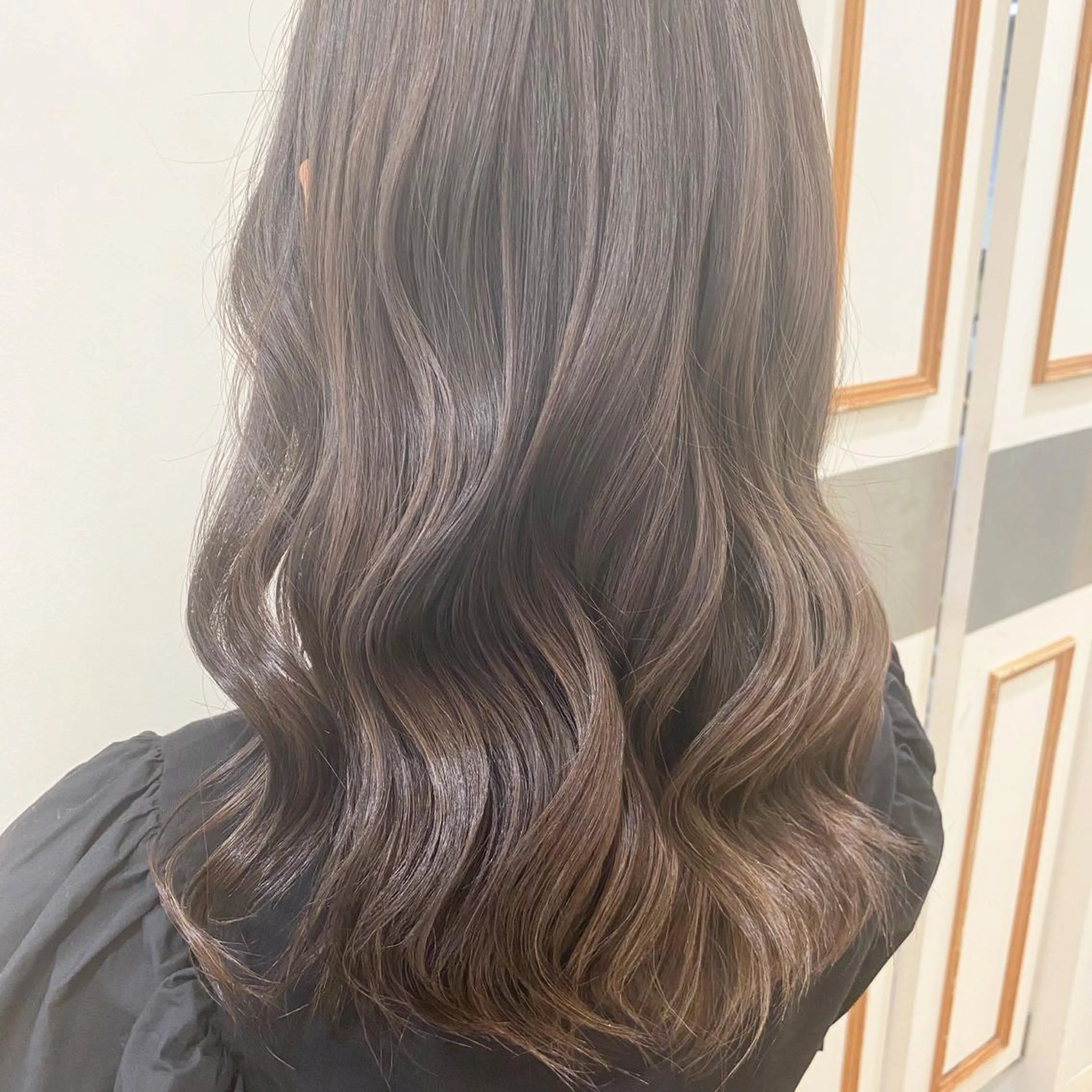 ロング ハイライト 艶カラー/韓国風ヘア 🩵shioneのヘアスタイル