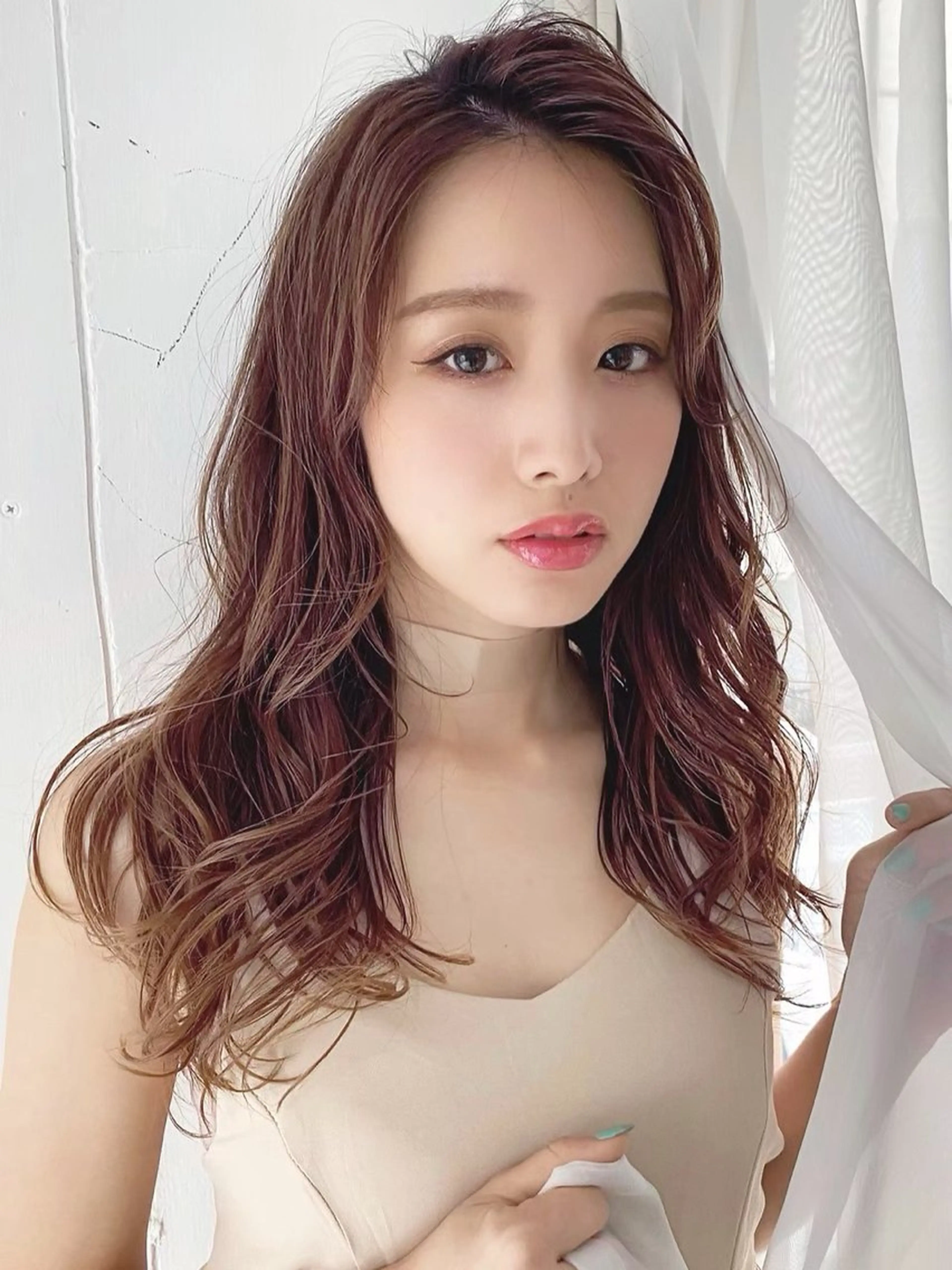 ロング カット パーマ トリートメント ヘッドスパ 新宿/韓国レイヤー/ 顔周りカット松本美晴のヘアスタイル