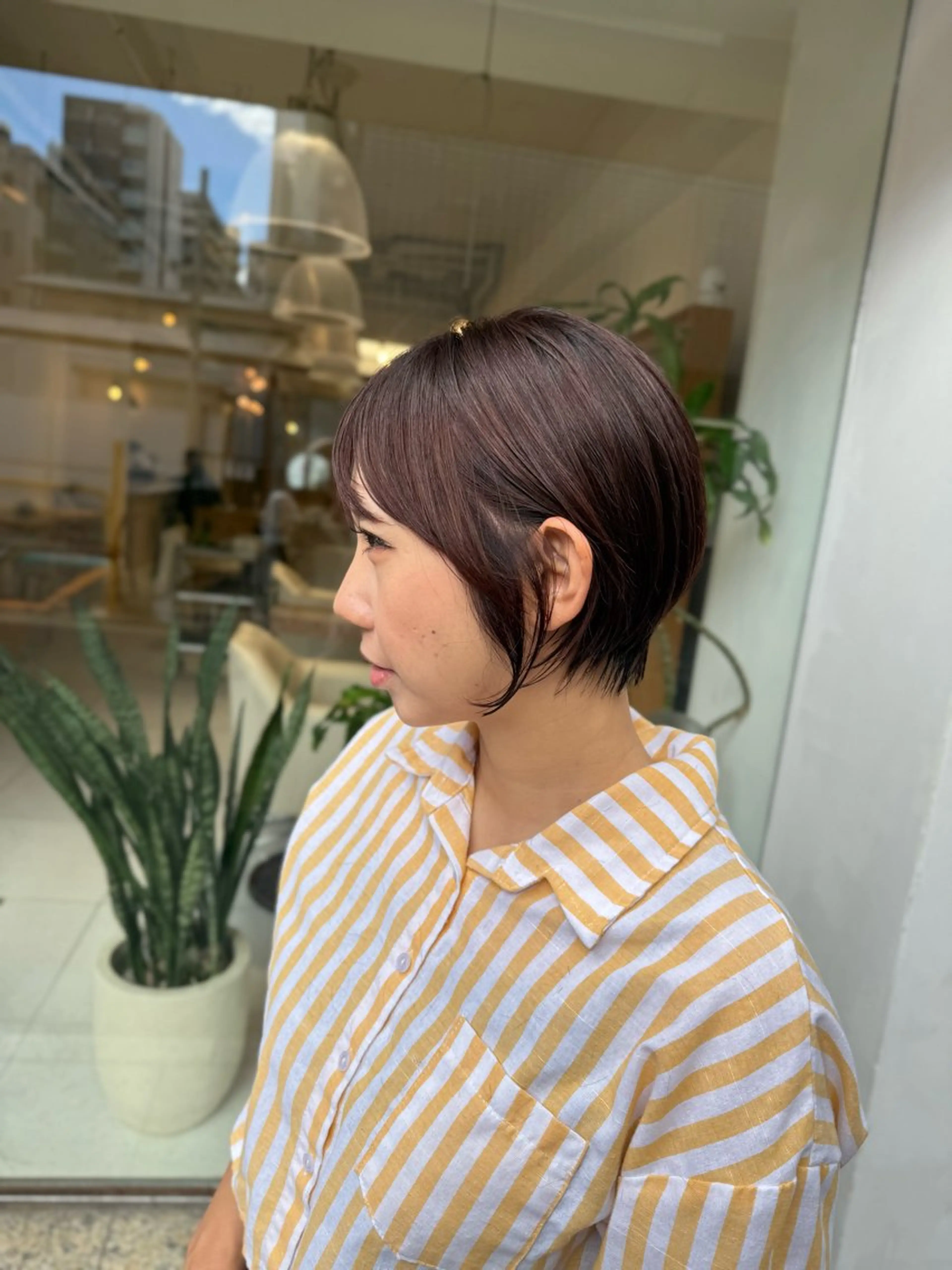 ショート カラー カット ヘアカラー トリートメント 安永 涼のヘアスタイル