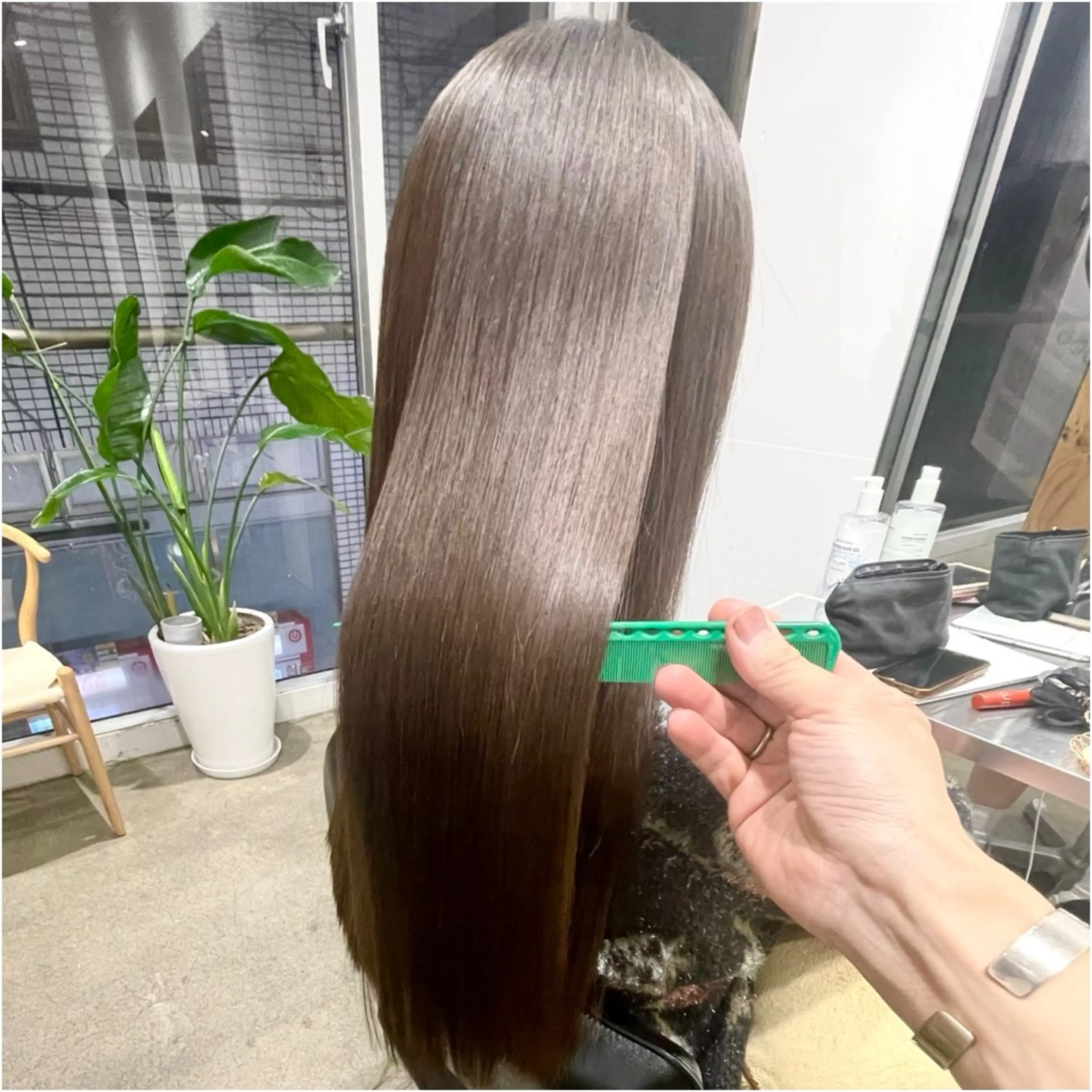 【うる艶✨】強い癖の方にオススメ⭕️髪質改善縮毛矯正＋カット＋髪質改善トリートメントの写真