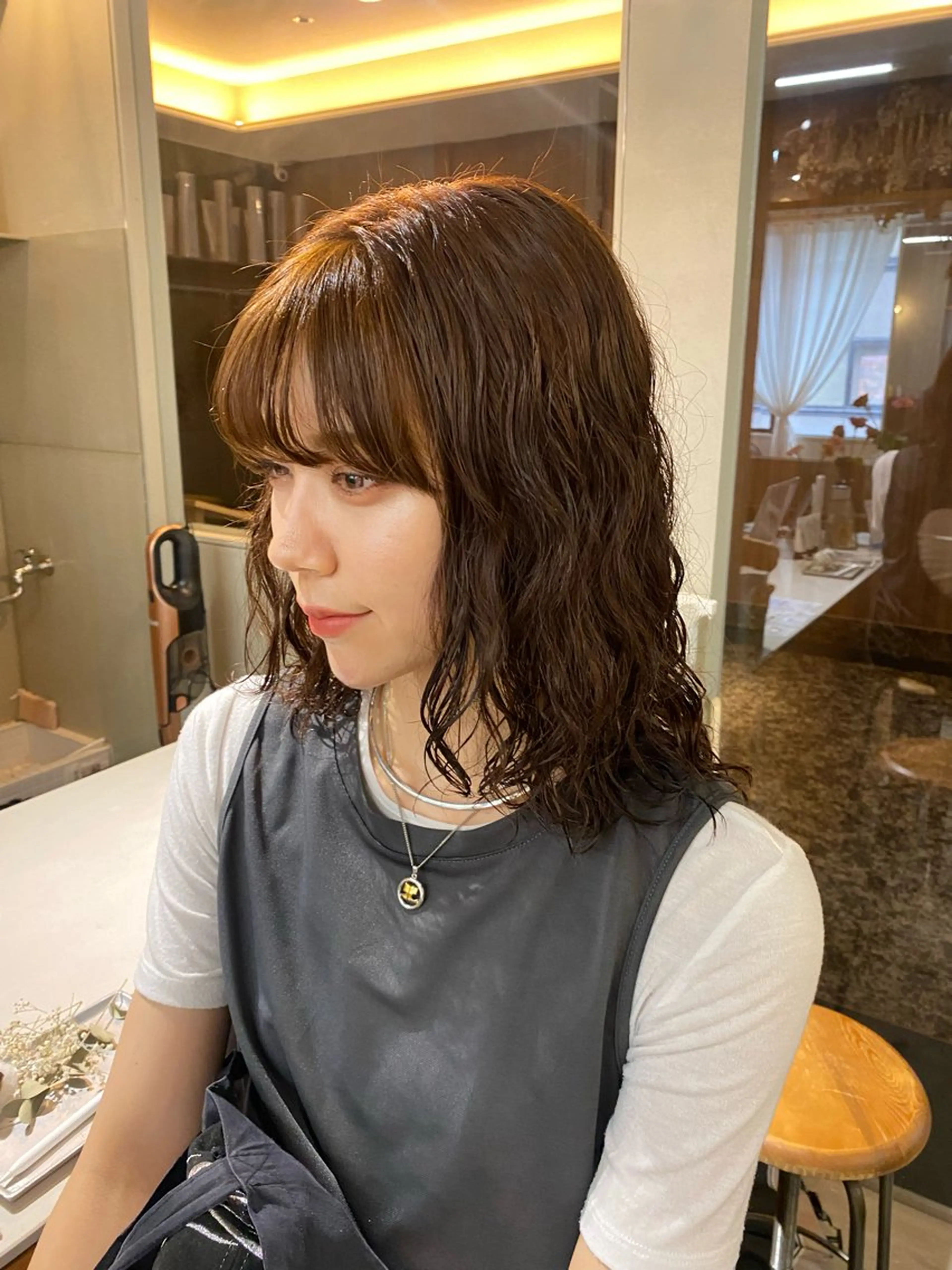 ミディアム ミディアムパーマ ヘアカラー トリートメント NIKO/名古屋/ 伏見/花屋併設のヘアスタイル