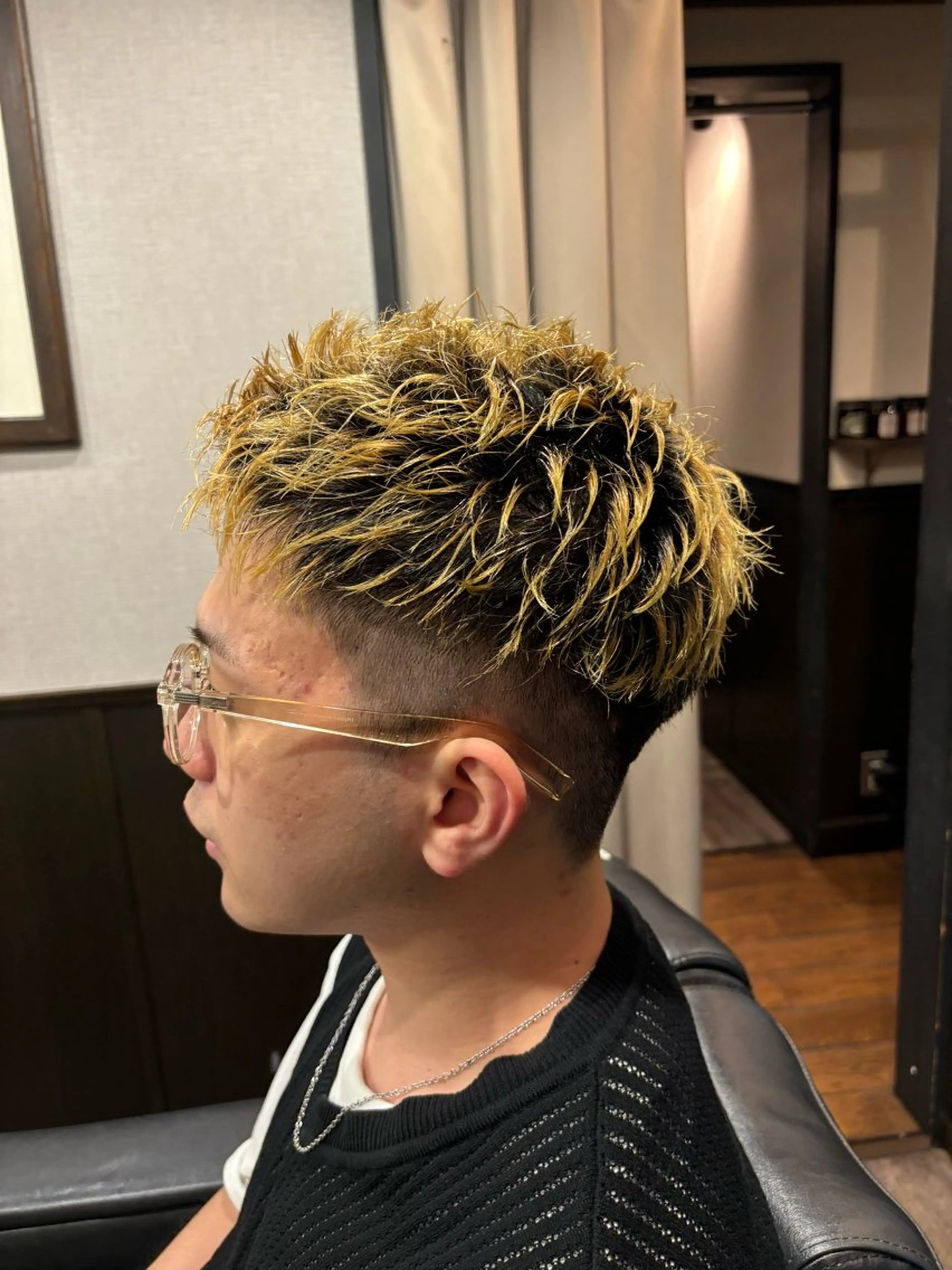 ショート LAVIE NEW STANDARD BARBER 秋葉原店所属・かみがひら なぎさのヘアスタイル