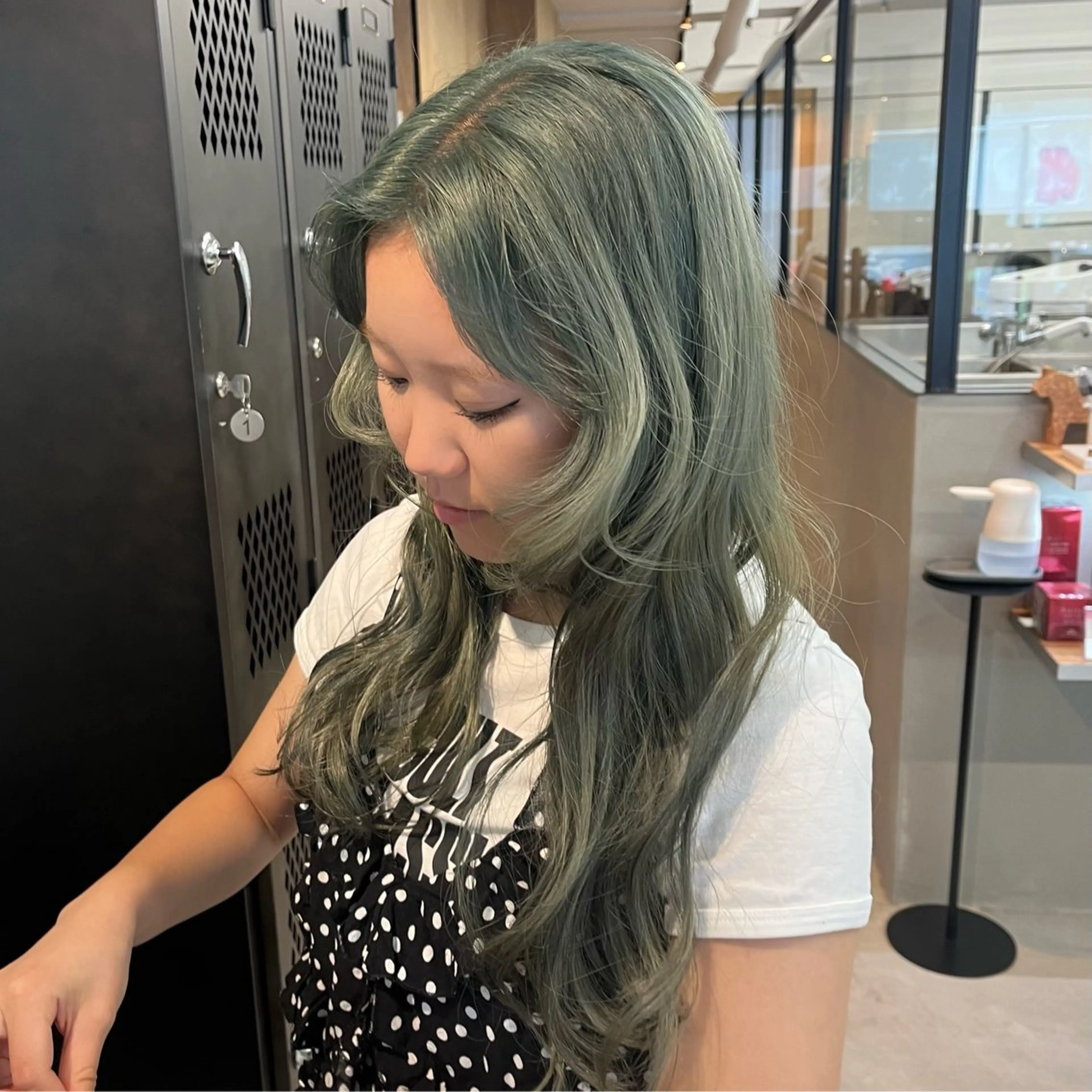 セミロング カラー ヘアカラー トリートメント yuan tanakaのヘアスタイル