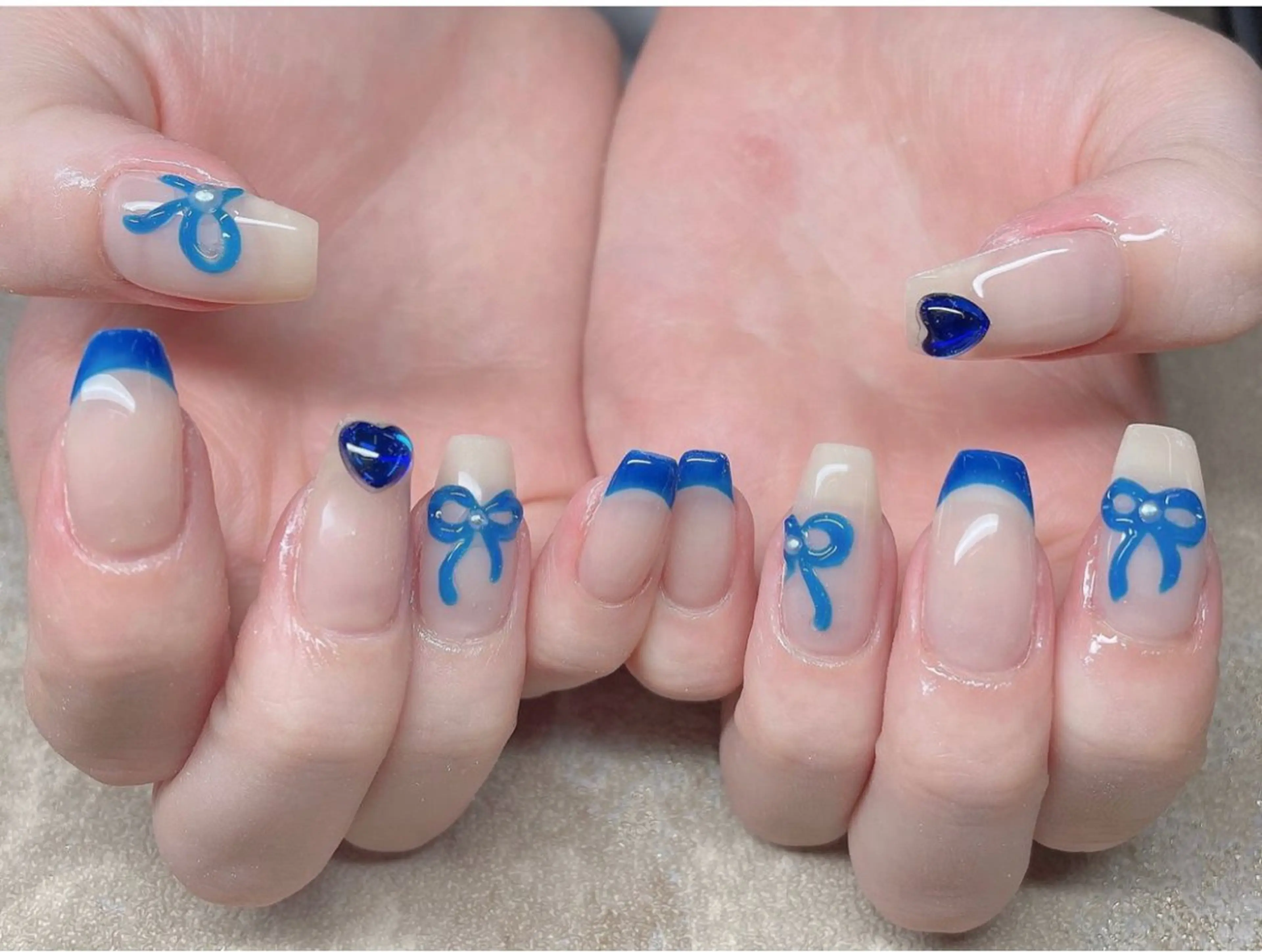 ネイル morelia nailsalon 京橋店所属・ri naのネイルデザイン