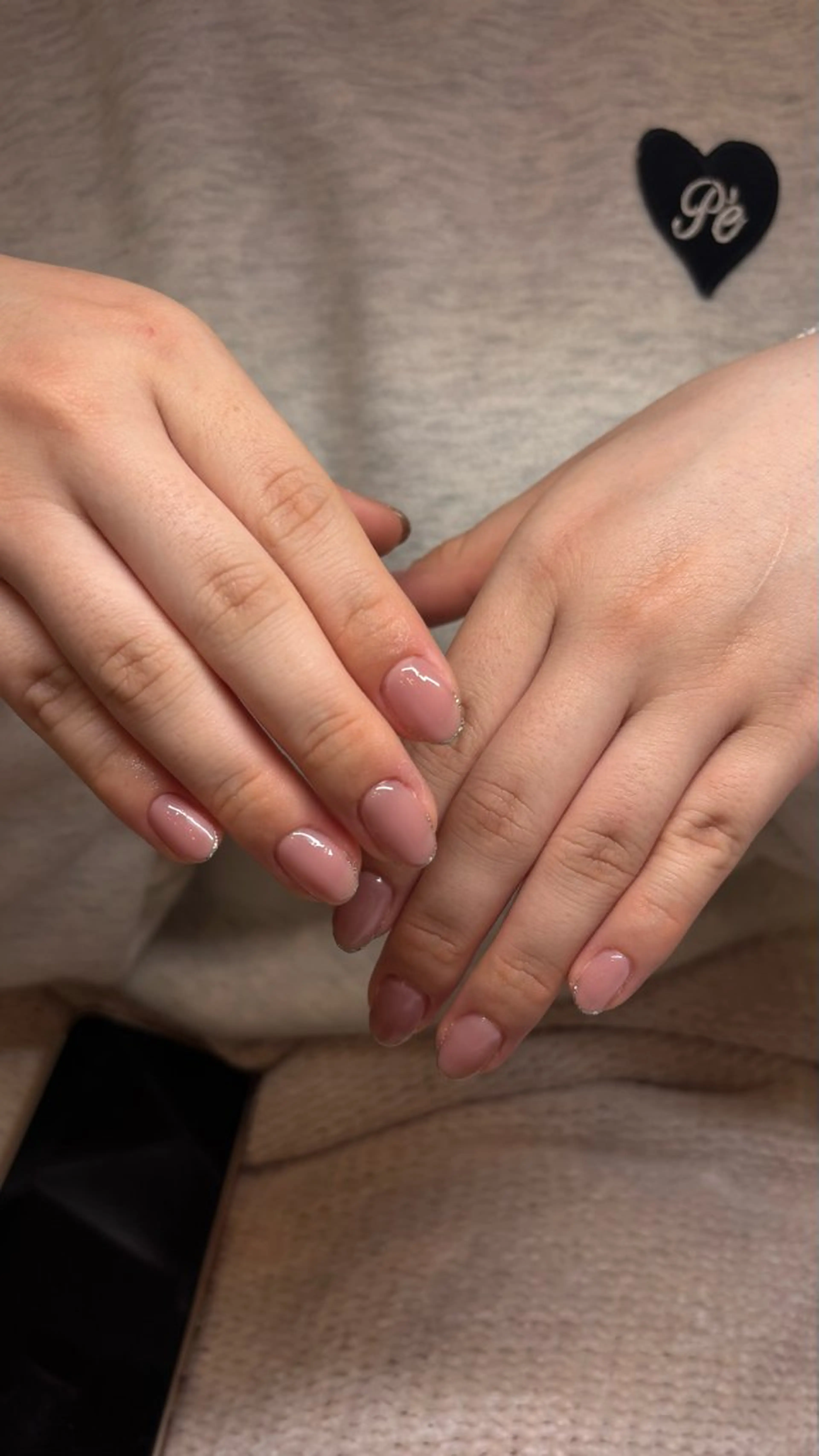 ネイル ラメ(グリッター) シンプルネイル Lucy's Eyelash & Nail 小倉店所属・t. suzuのネイルデザイン