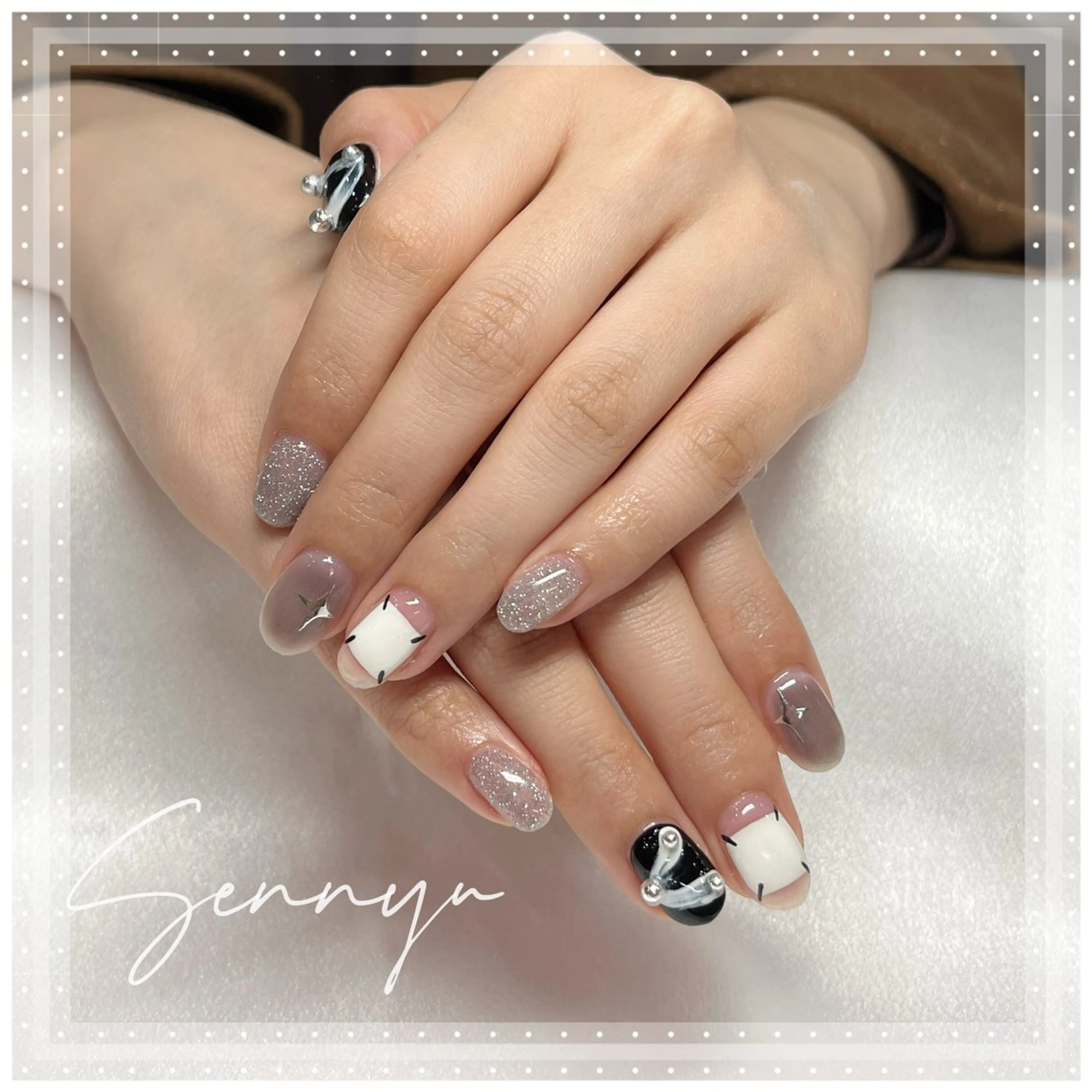 ネイル ハンドネイル モンナ CCのネイルデザイン