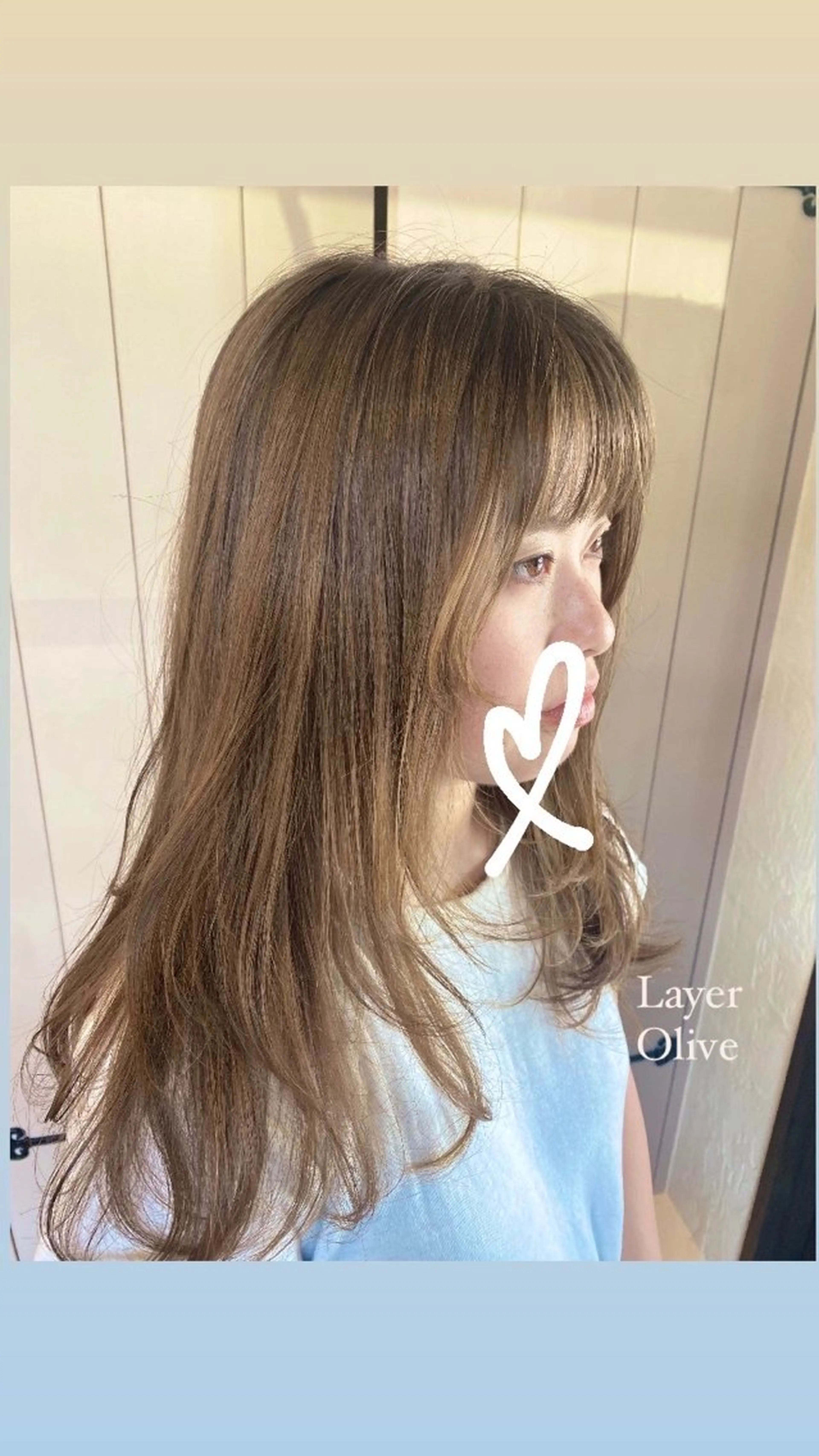 セミロング カラー ベージュカラー オリーブベージュ レイヤーカット Cheri Cherie所属・井上 歩美のヘアスタイル