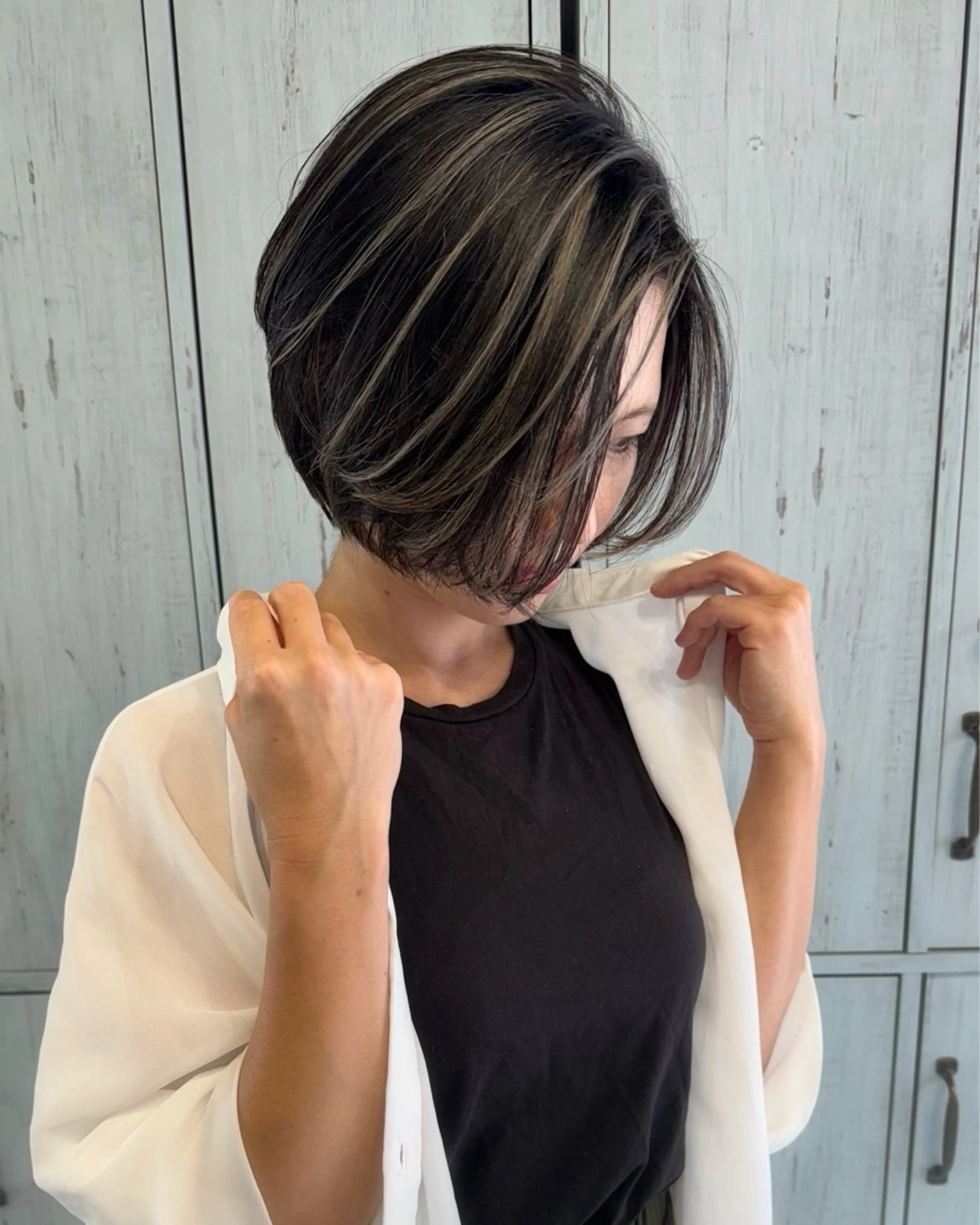 ショート カラー ヘアアレンジ バレイヤージュ ブリーチ ダブルカラー ハイライトカラー ハイトーンカラー カット ヘアカラー トリートメント アンドウ ユウ/ レイヤーカット/韓国のヘアスタイル