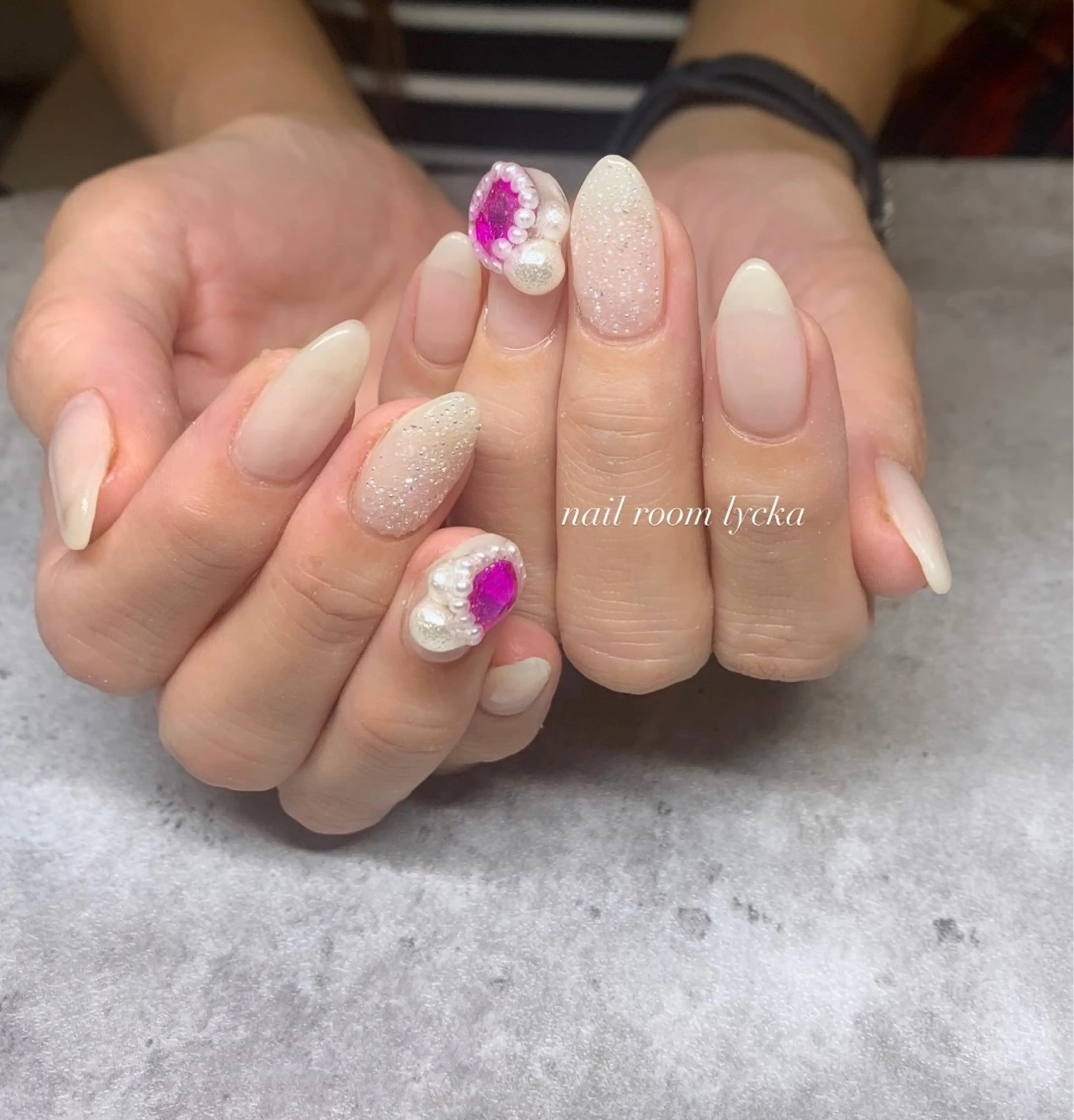 ネイル ﾈｲﾙﾙｰﾑﾘｯｶ 𝐦𝐚𝐲𝐮のネイルデザイン