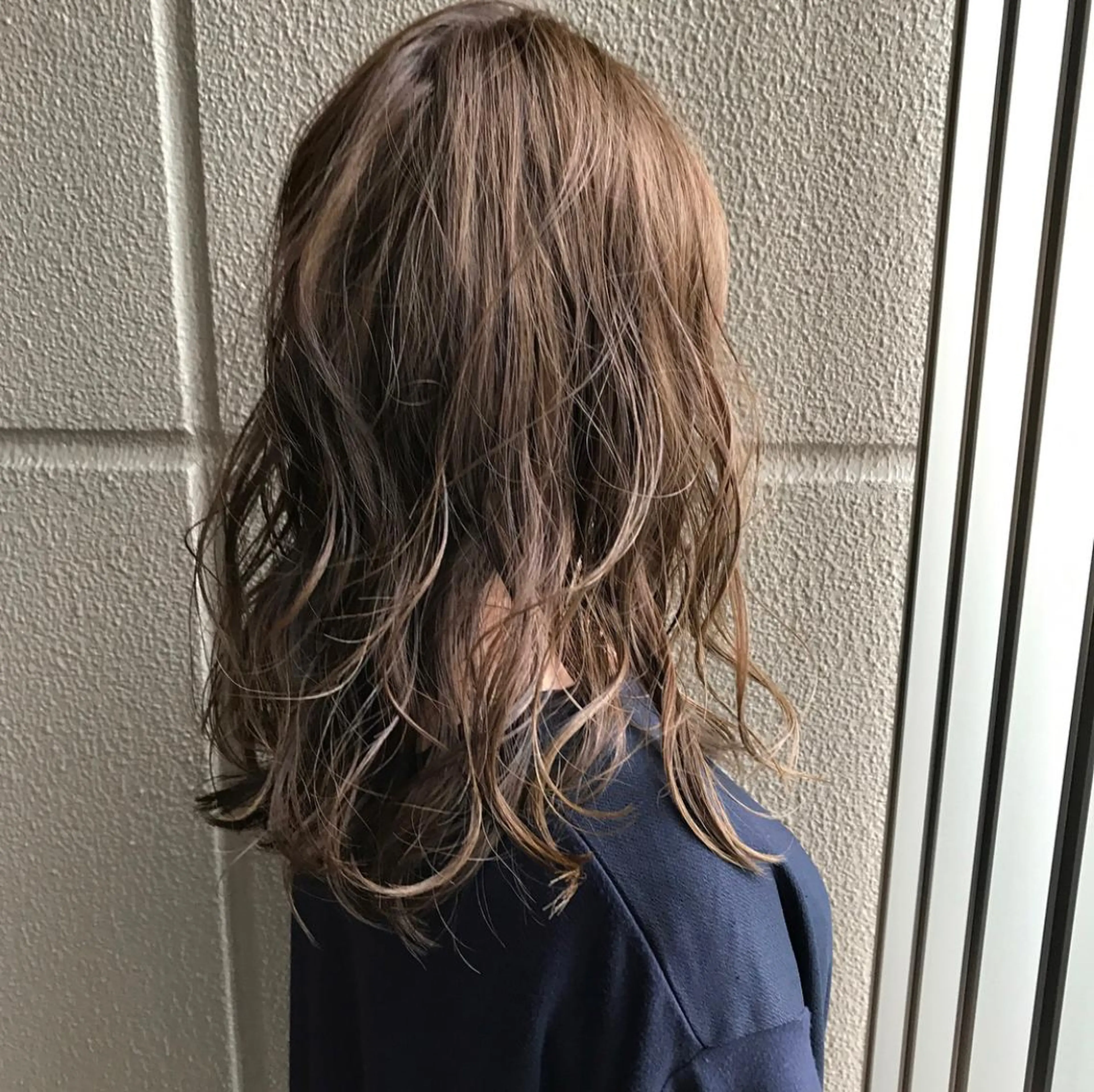 セミロング カラー エンドウ ミノリ🤎 /半個室/レイヤーのヘアスタイル