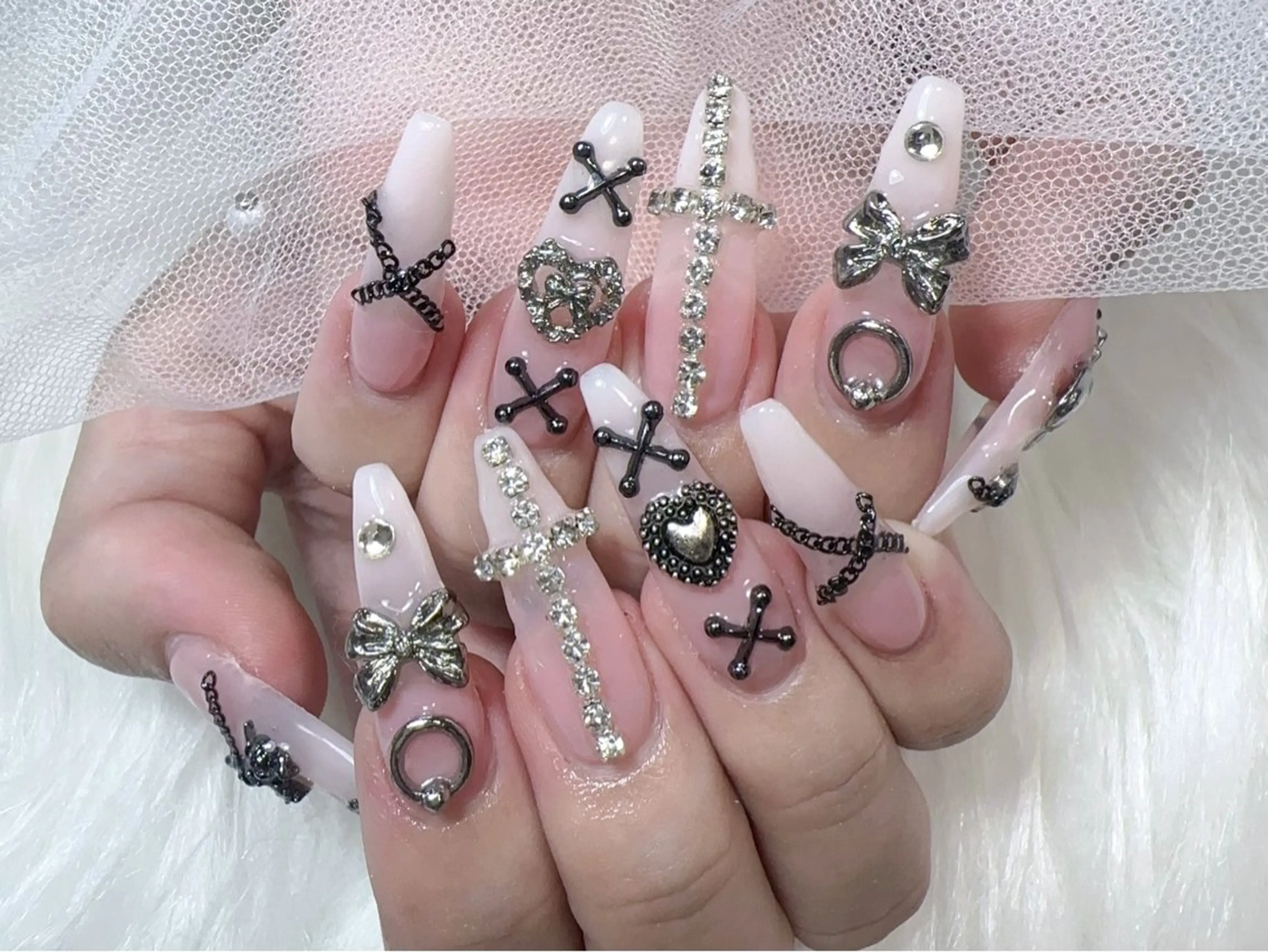 高橋 ユキのネイルデザイン