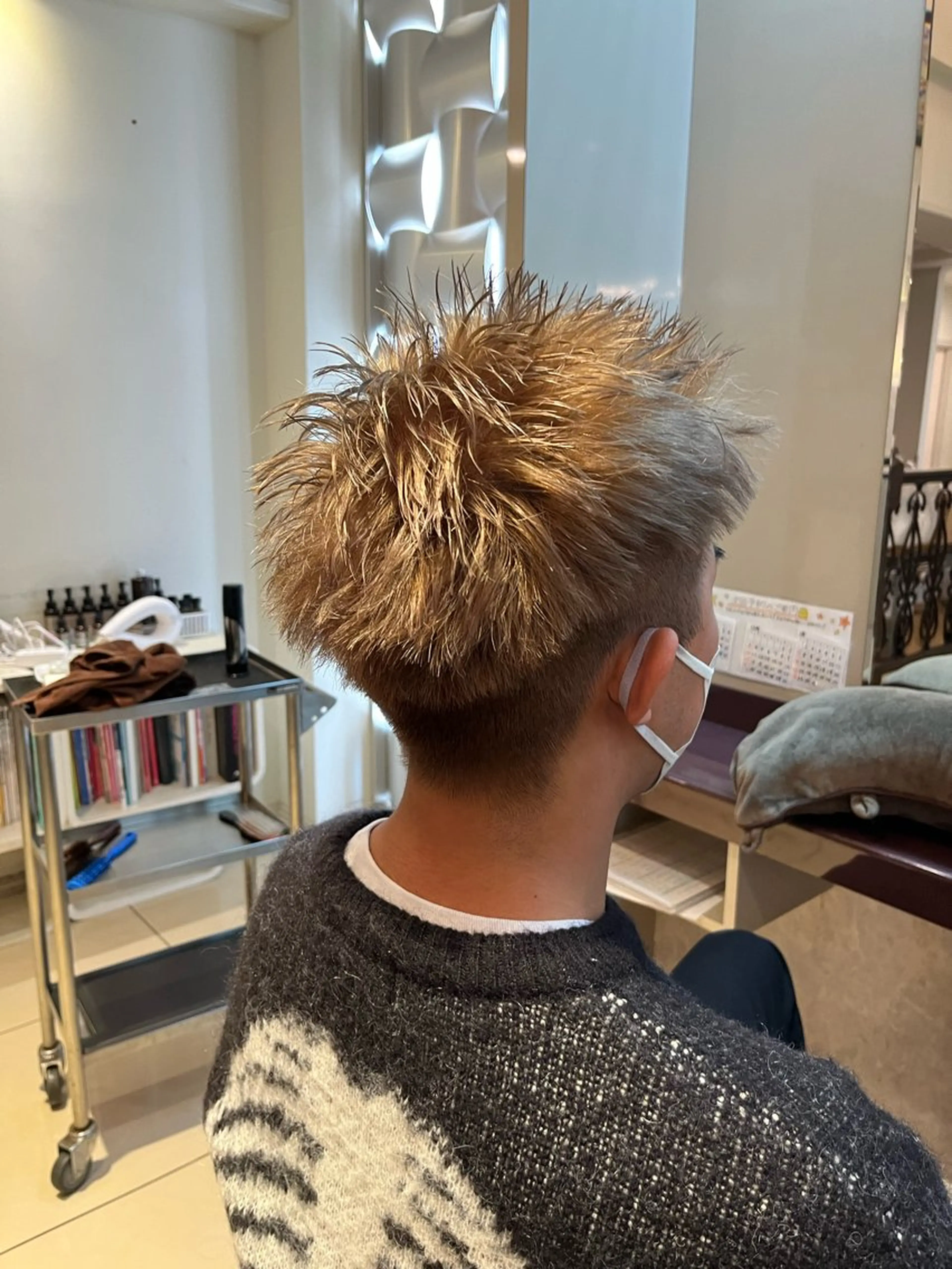 メンズ メンズブリーチ 八重樫 夢愛のヘアスタイル