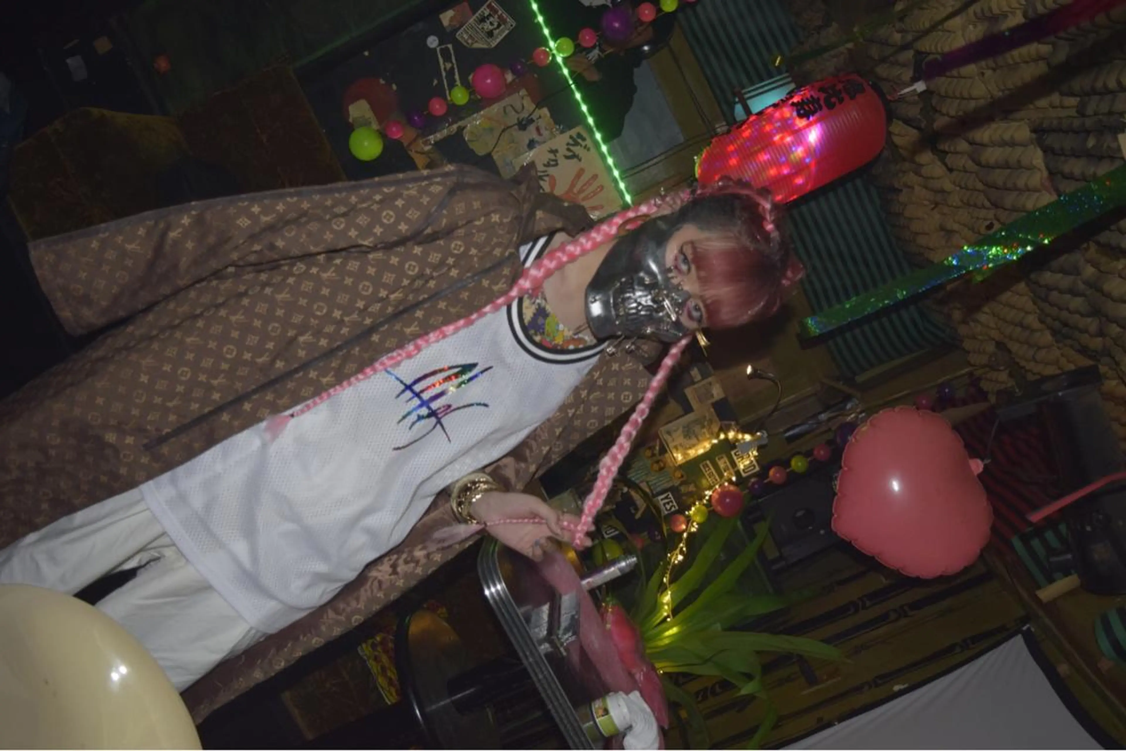 ショート ヘアアレンジ haco+所属・🌈派手髪エクステ ブレイズ🌈ひろとのヘアスタイル