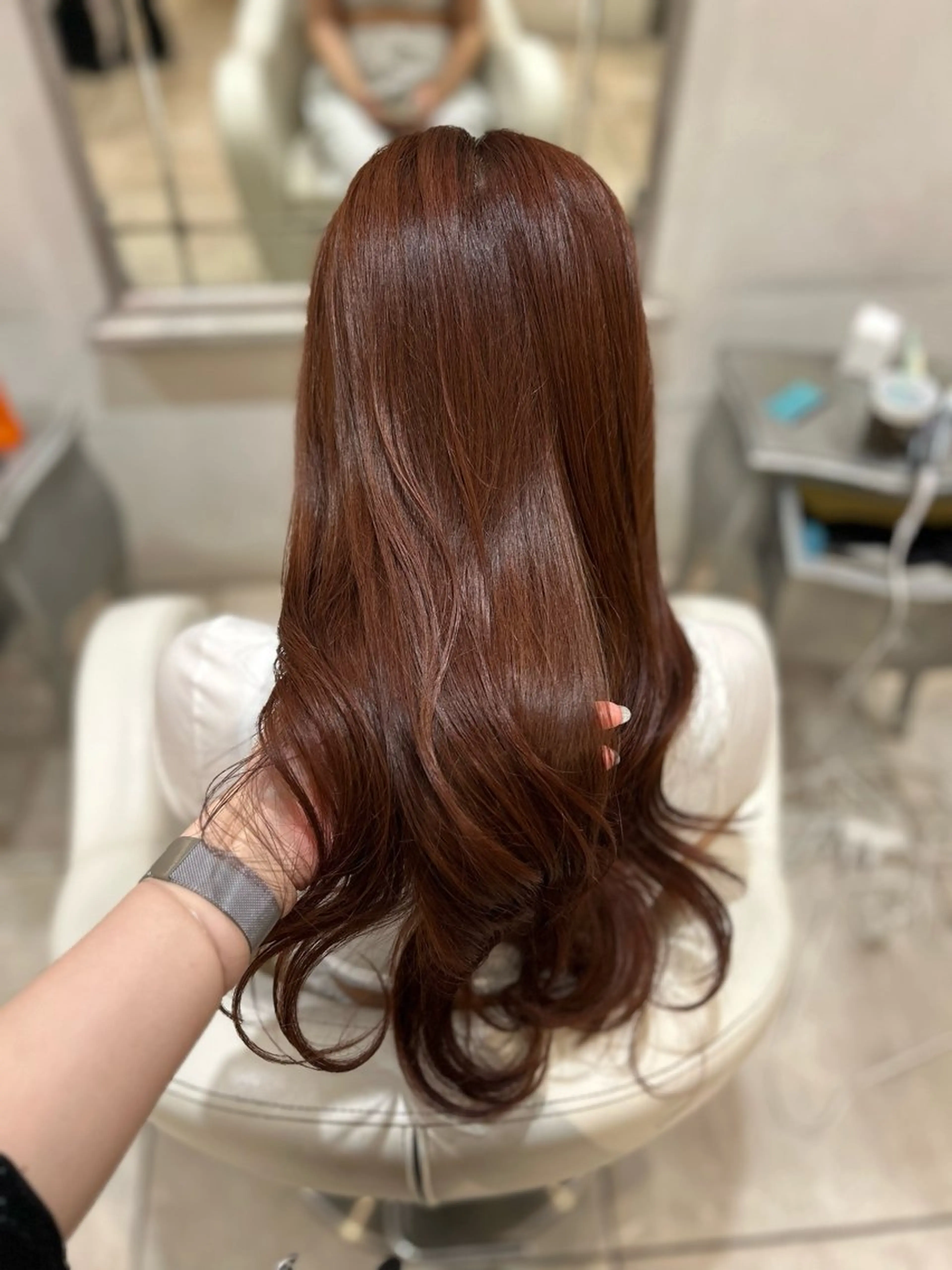 ロング zacc所属・汐折 幸莉のヘアスタイル