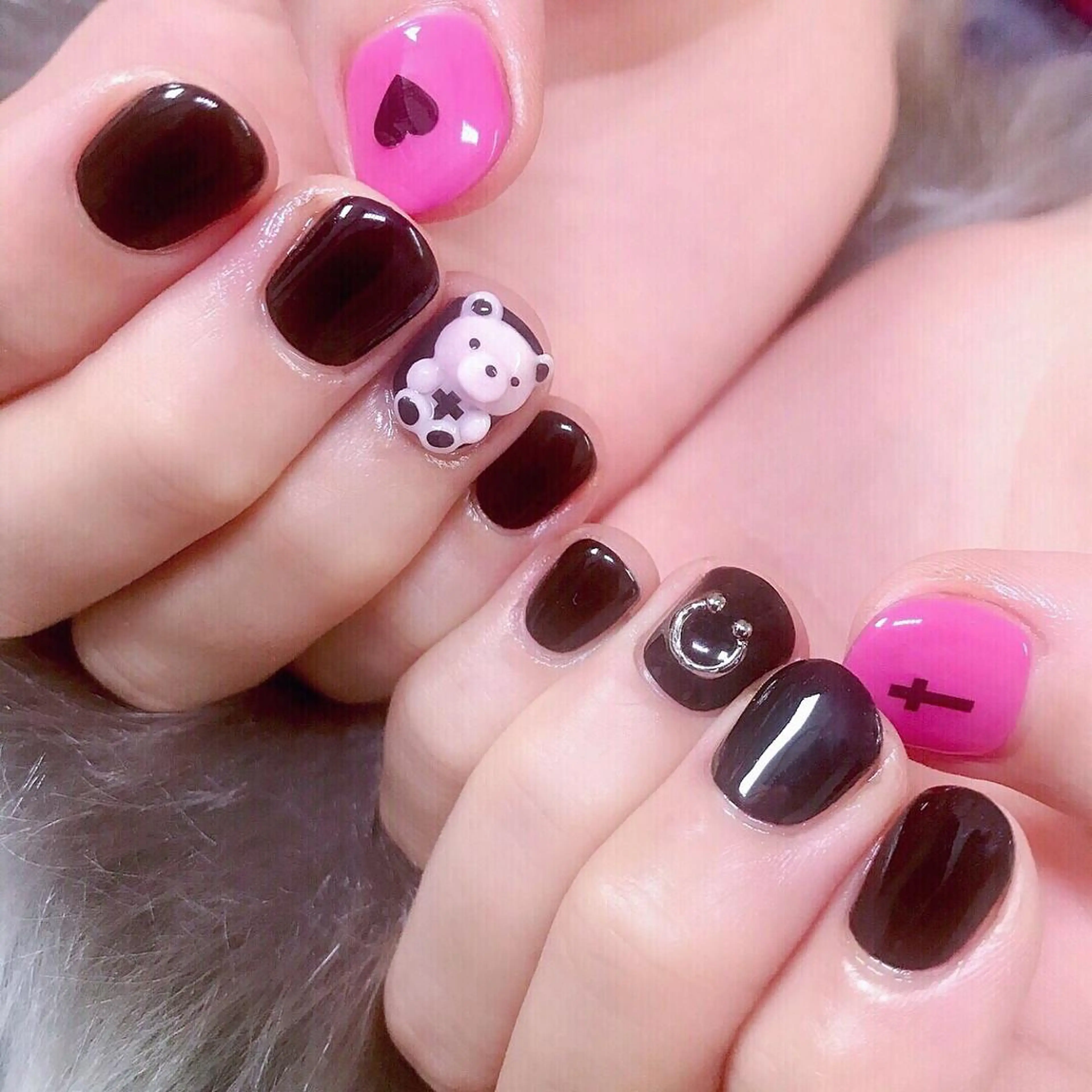 ネイル NOIROUGE所属・NOI ROUGEのネイルデザイン