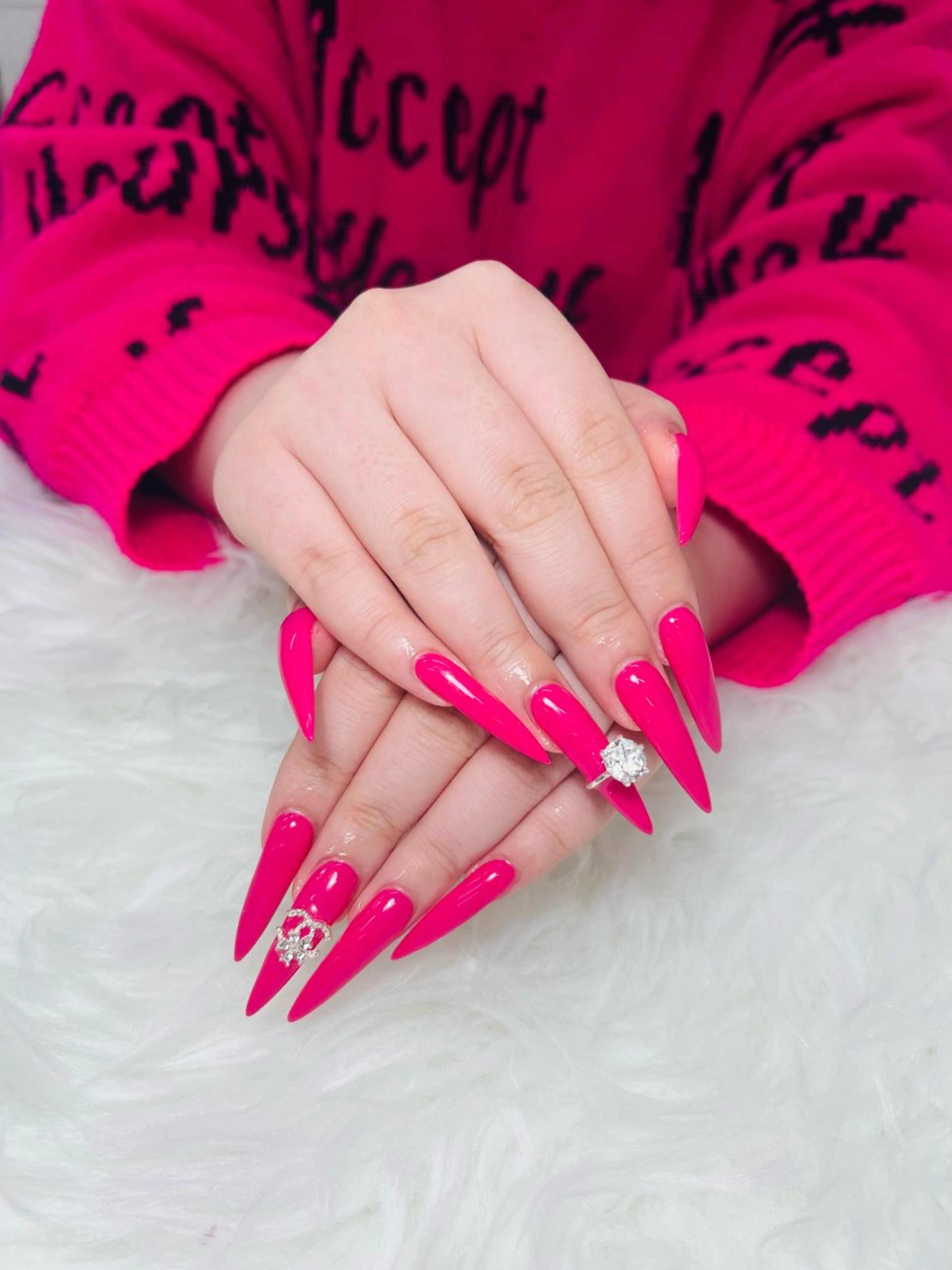 ネイル ハンドネイル AURA NAILのネイルデザイン