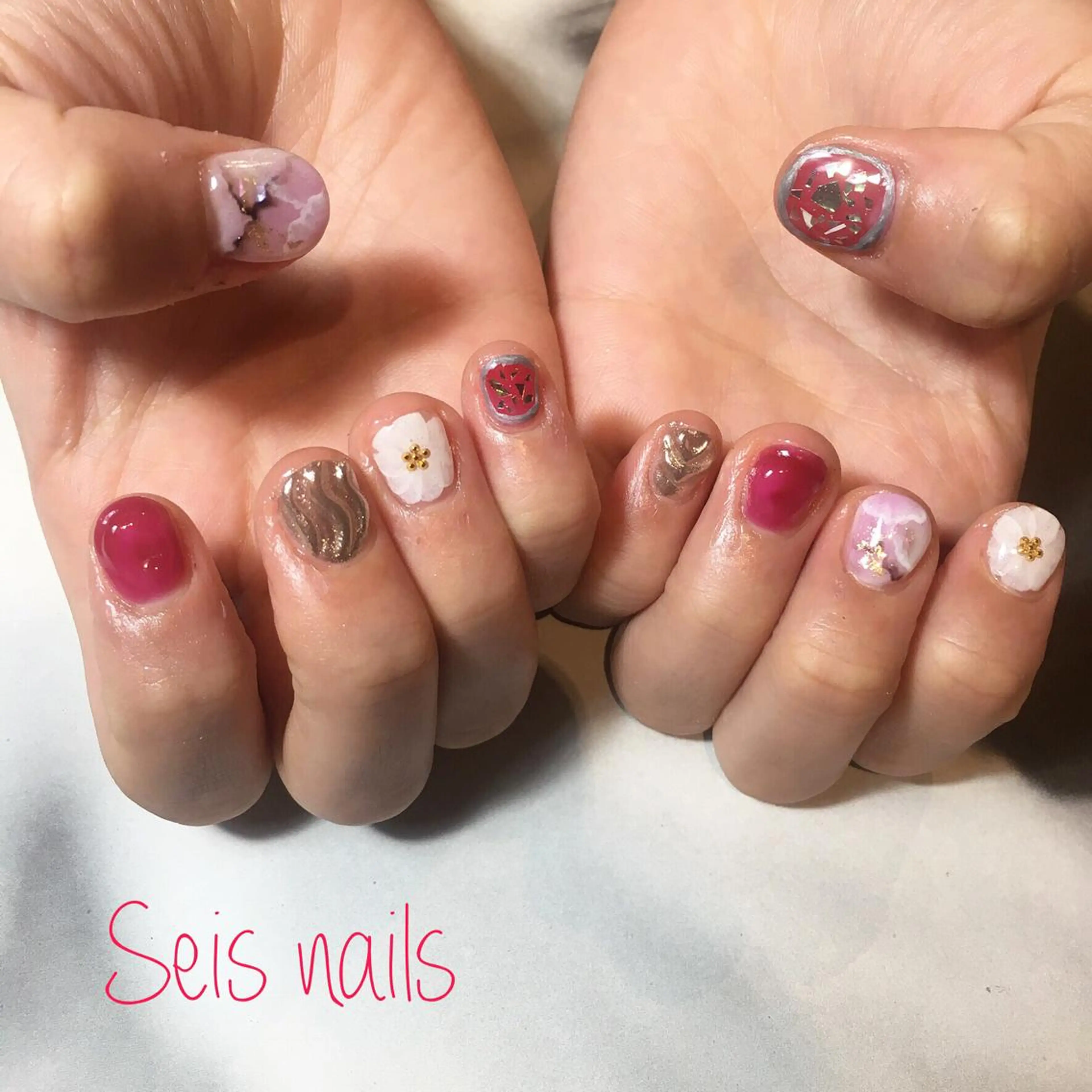 ネイル Seis Shihoのネイルデザイン