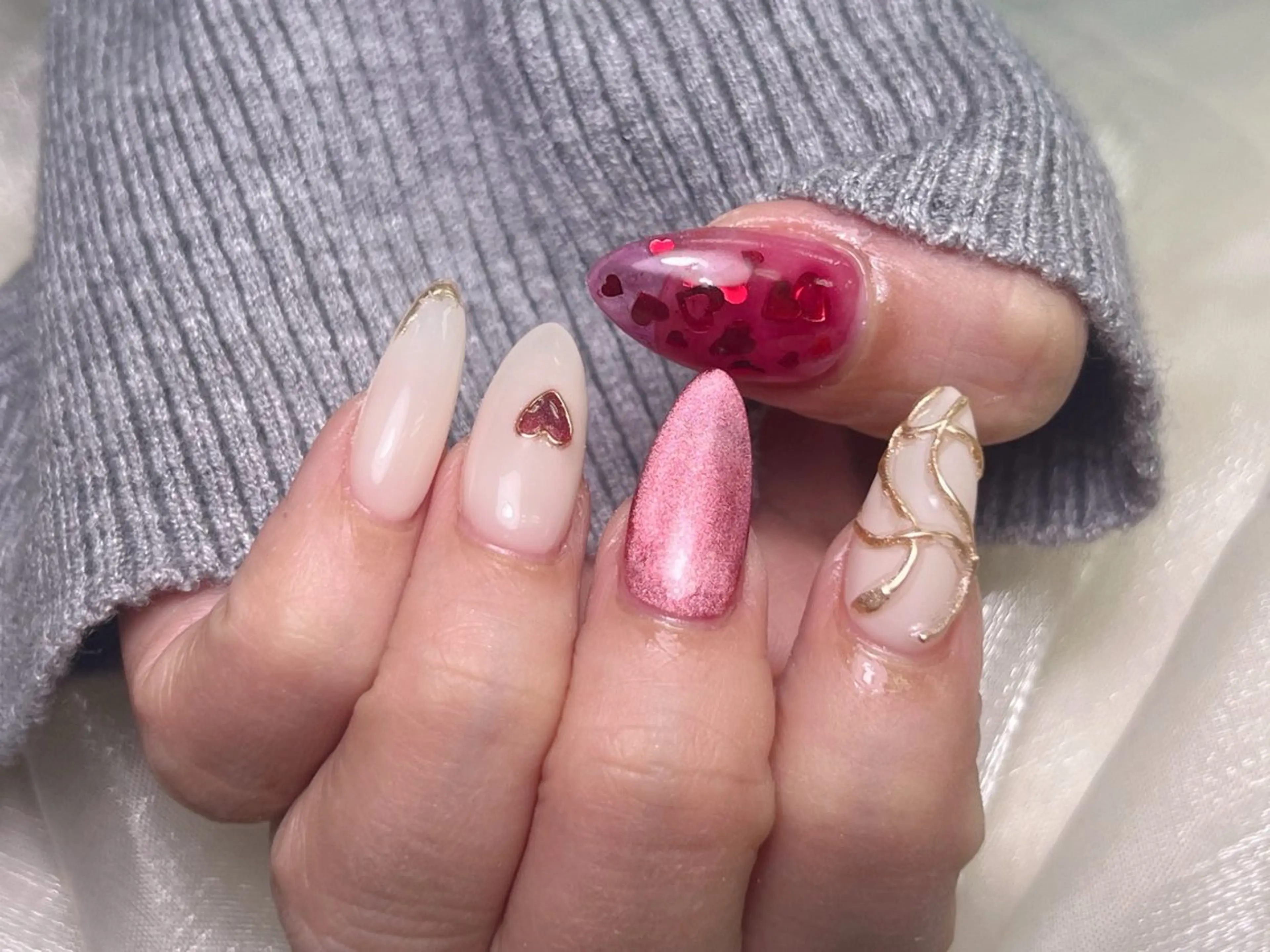 ネイル バレンタイン ハンドネイル lucky nail 歌舞伎町のネイルデザイン