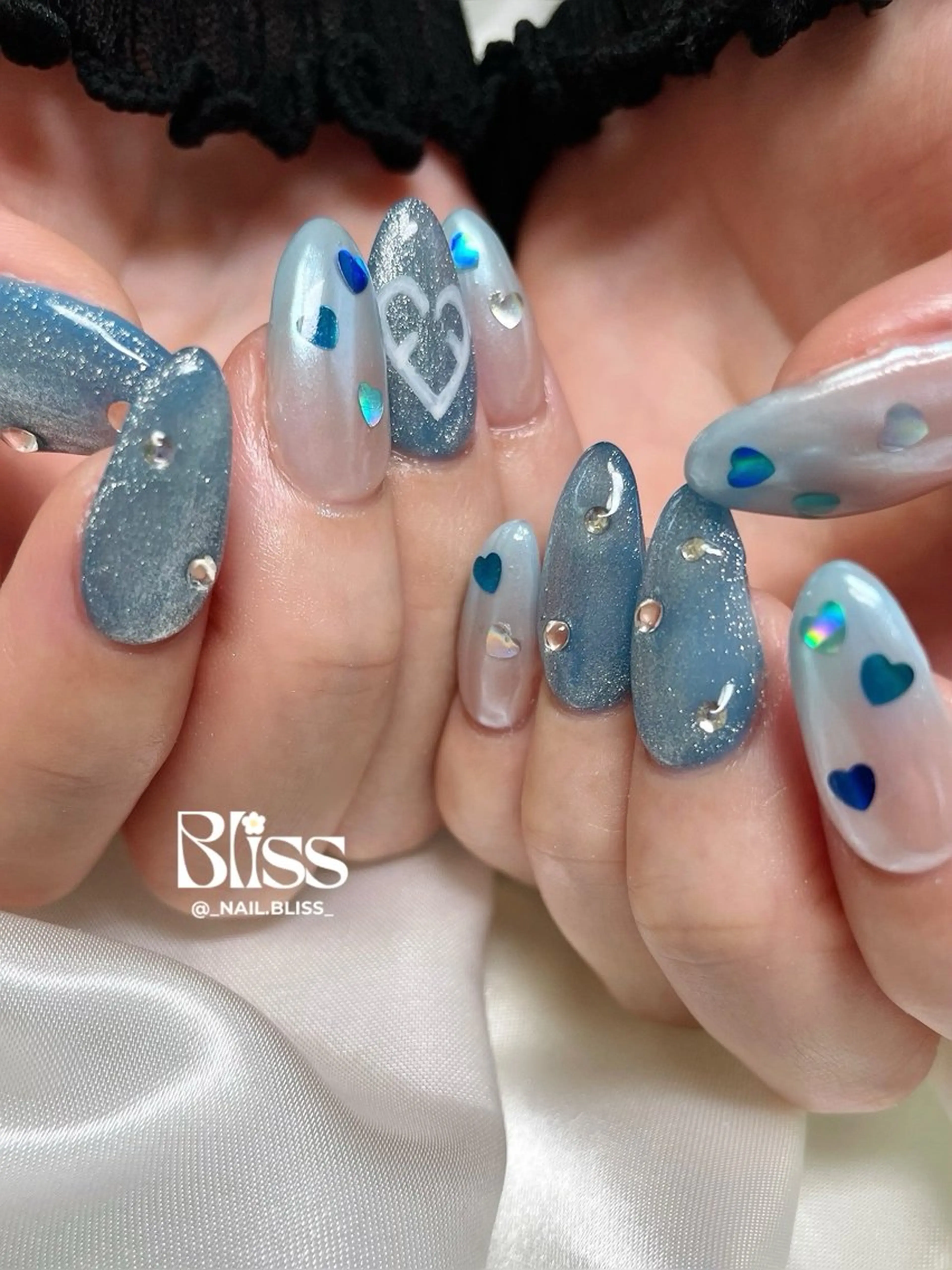 ネイル オーロラネイル ブルー マグネットネイル ハンドネイル NAIL BLISSのネイルデザイン