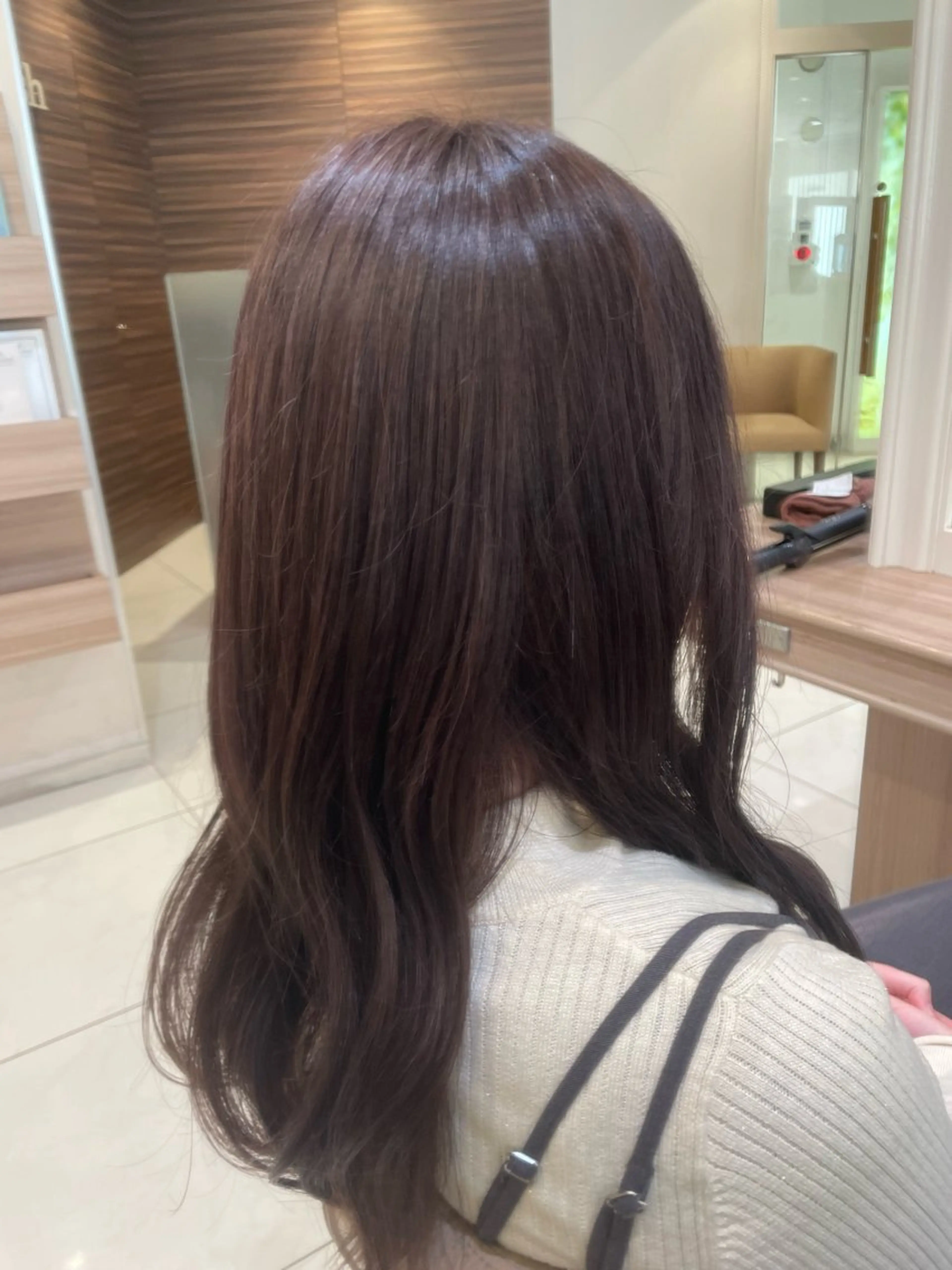 セミロング カラー ヘアアレンジ カット ヘアカラー トリートメント 韓国ヘアメイク🎀/ 縮毛矯正✨山本媛香のヘアスタイル