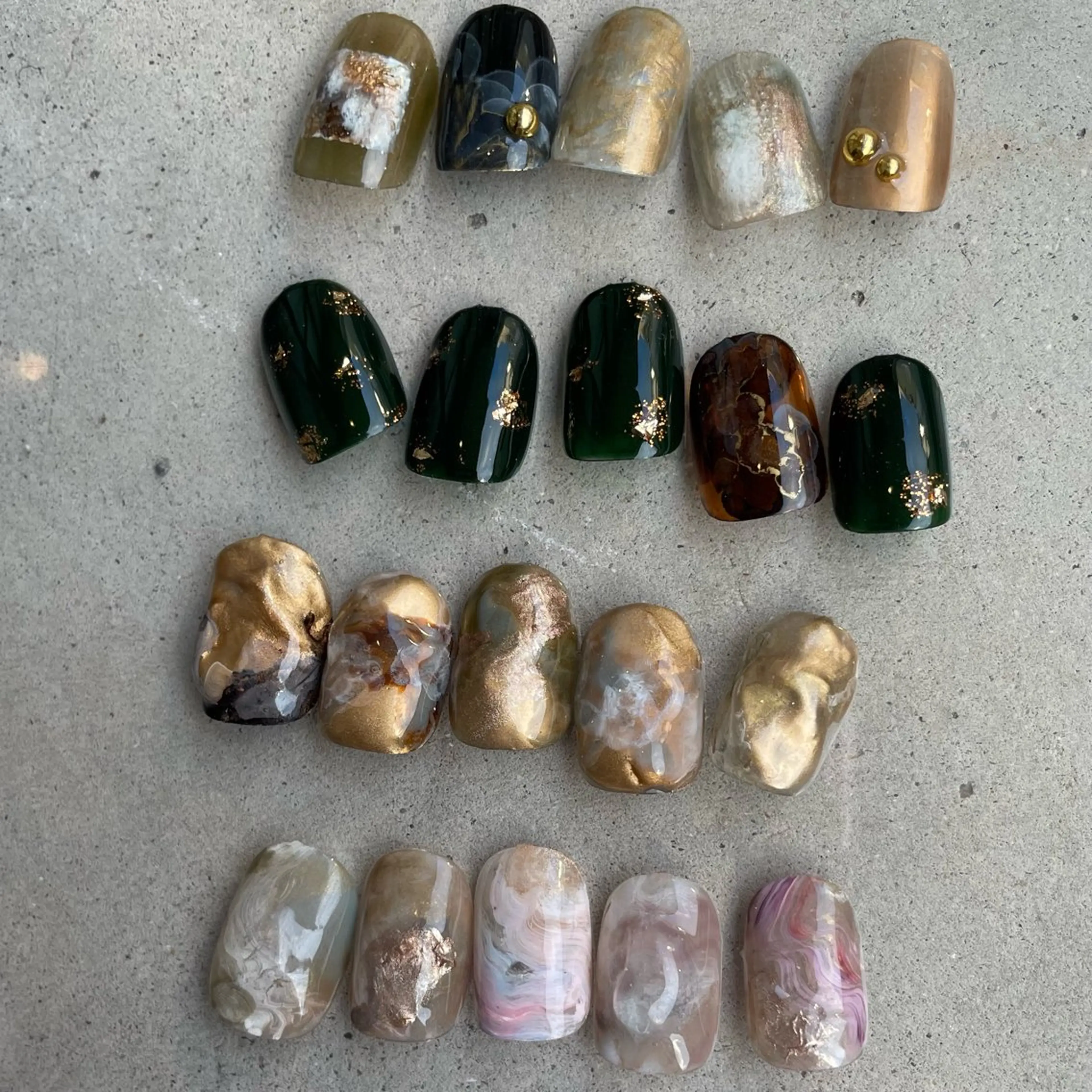 ネイル アートネイル ニュアンスネイル ハンドネイル RooM tani /個性派ニュアンスのネイルデザイン