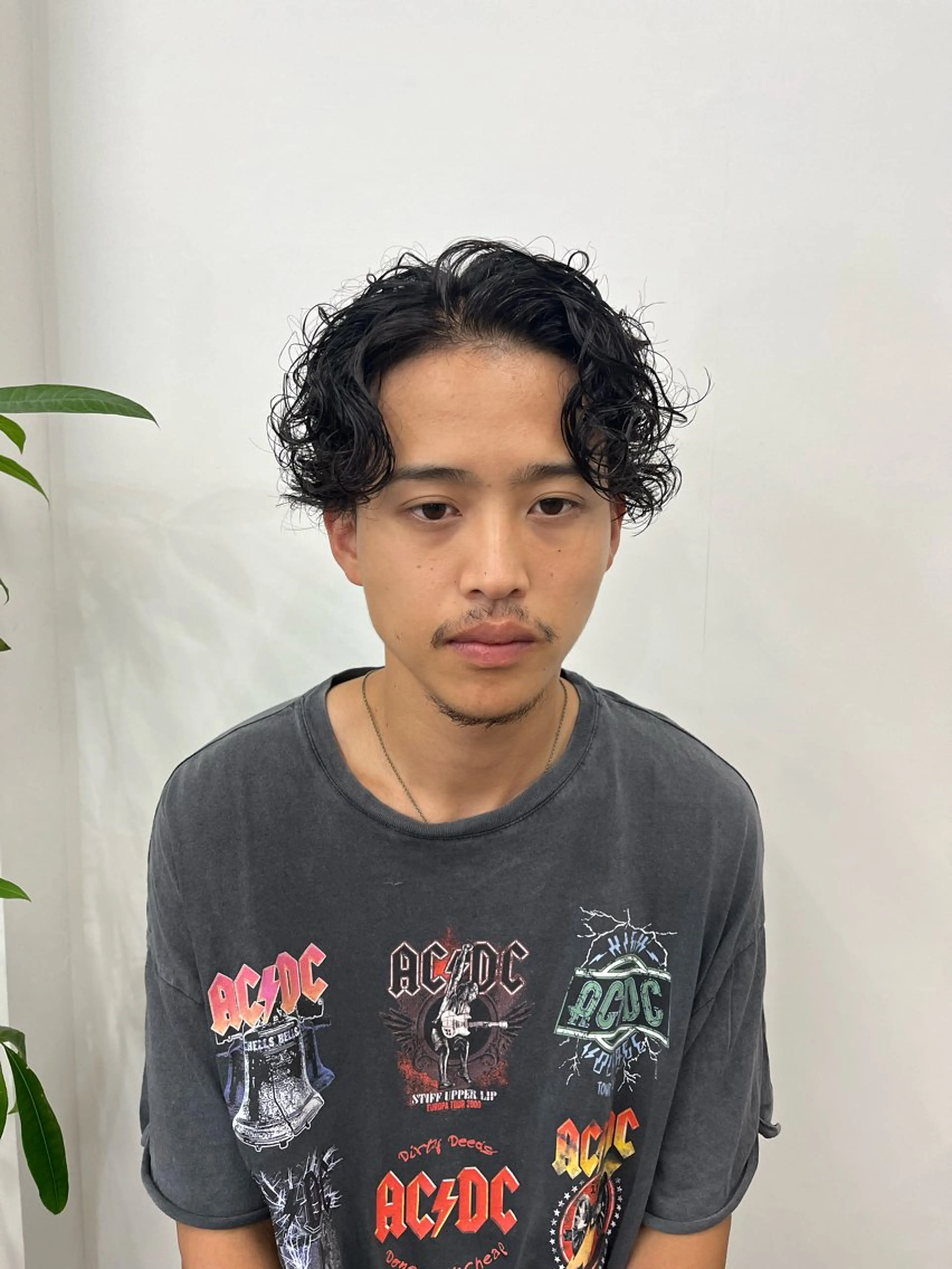 ショート カラー パーマ ヘアアレンジ メンズ ヘアカラー トリートメント 💎髪質改善特化💎 RUITOのヘアスタイル