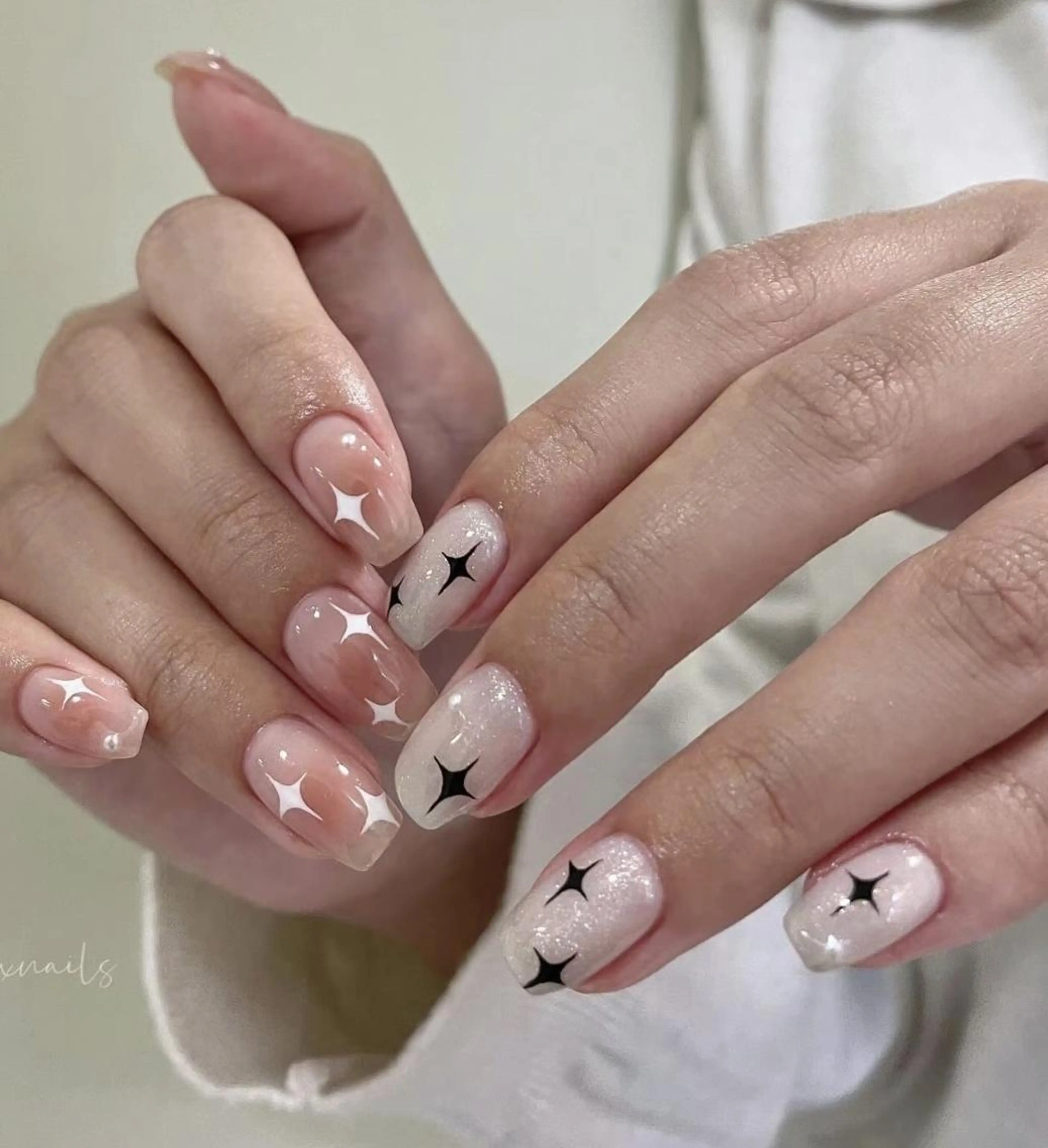ネイル ハンドネイル ハンドケア 🍑 momo_nailのネイルデザイン