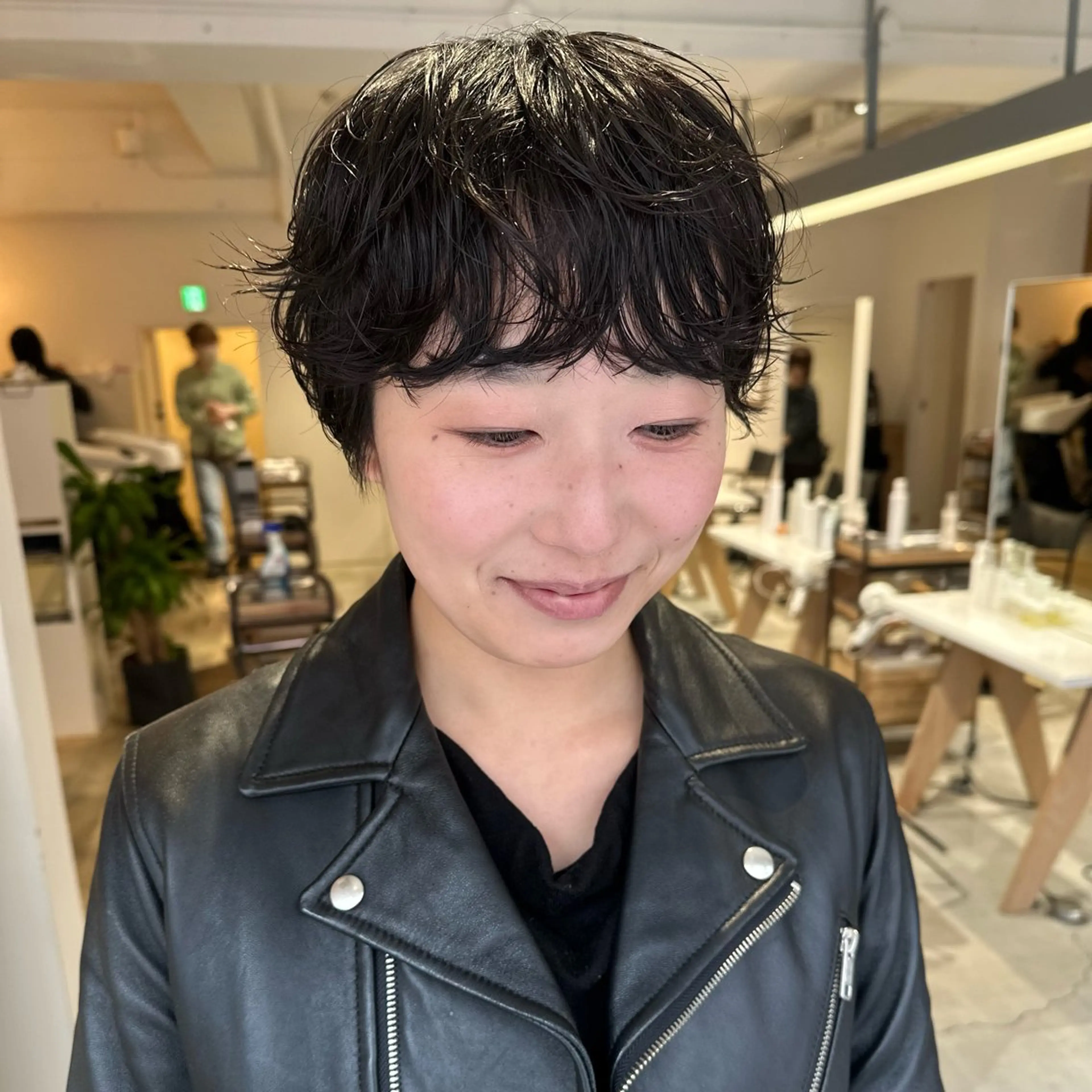 ショート ショートヘア 優依 / Room烏丸のヘアスタイル