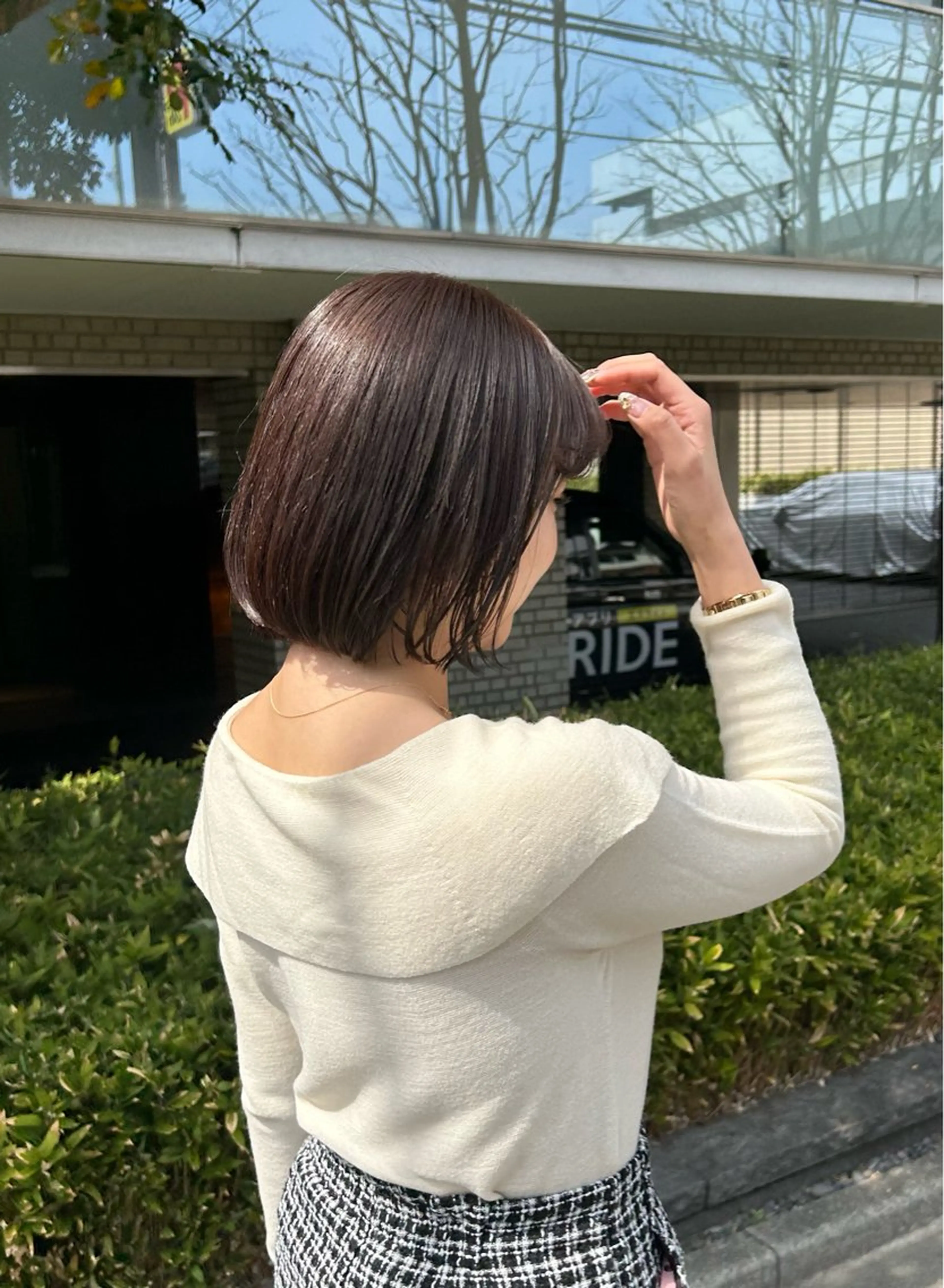 ショート カラー 宇都宮 育実のヘアスタイル