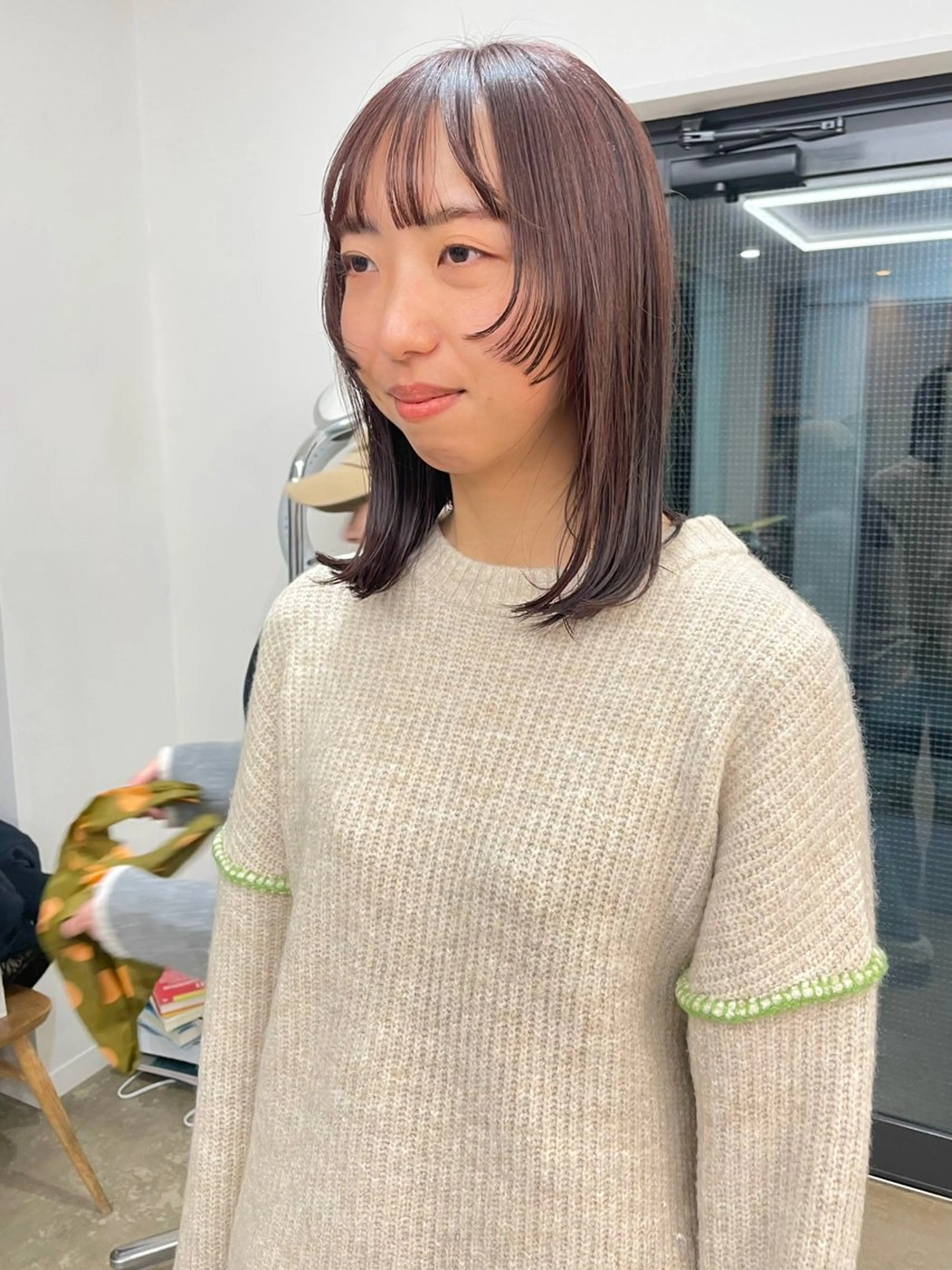 ミディアム カラー pole所属・【pole】 minaのヘアスタイル