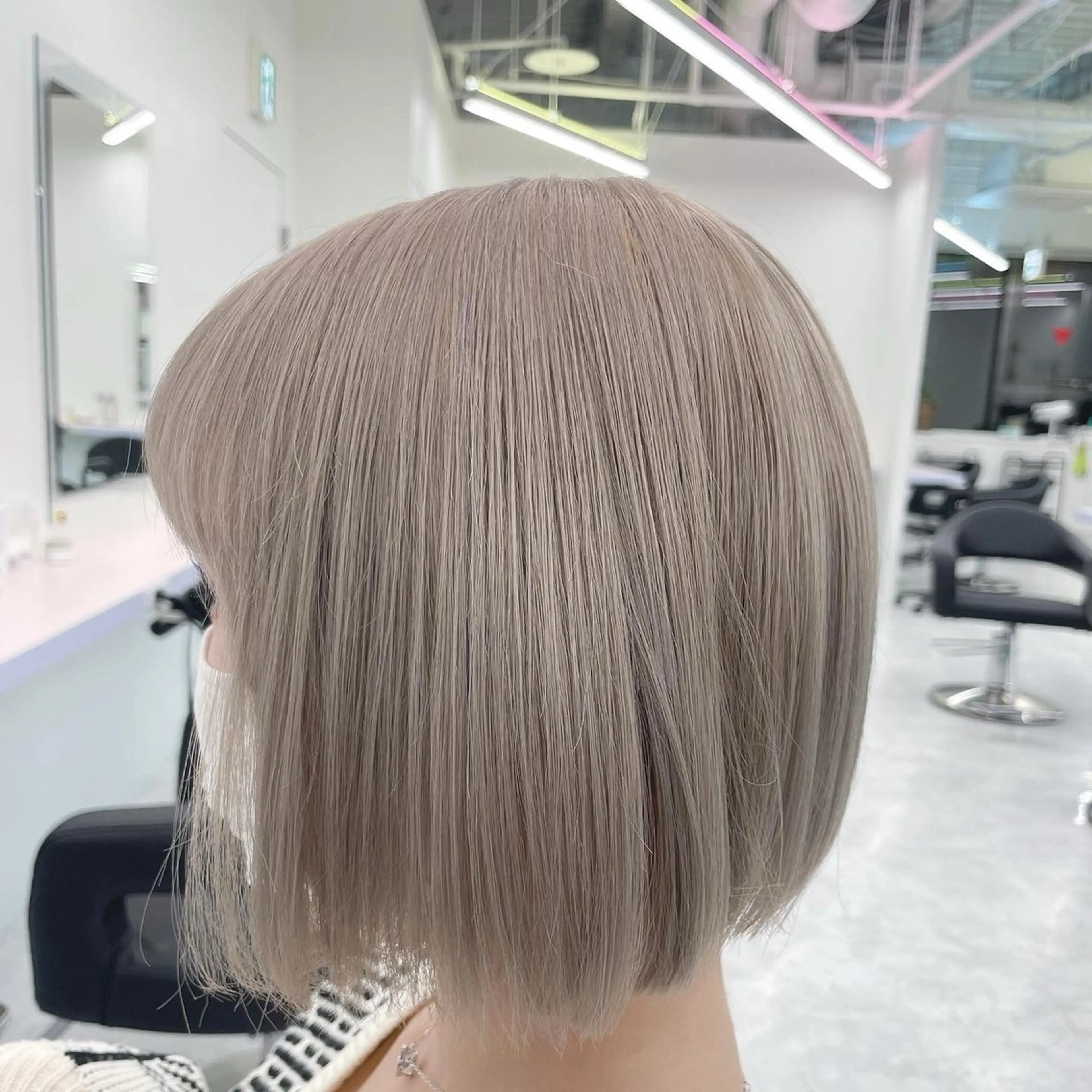 ショート カラー パーマ ヘアアレンジ メンズ 🤍透明感カラー🤍 ブリーチ🤍AINEのヘアスタイル