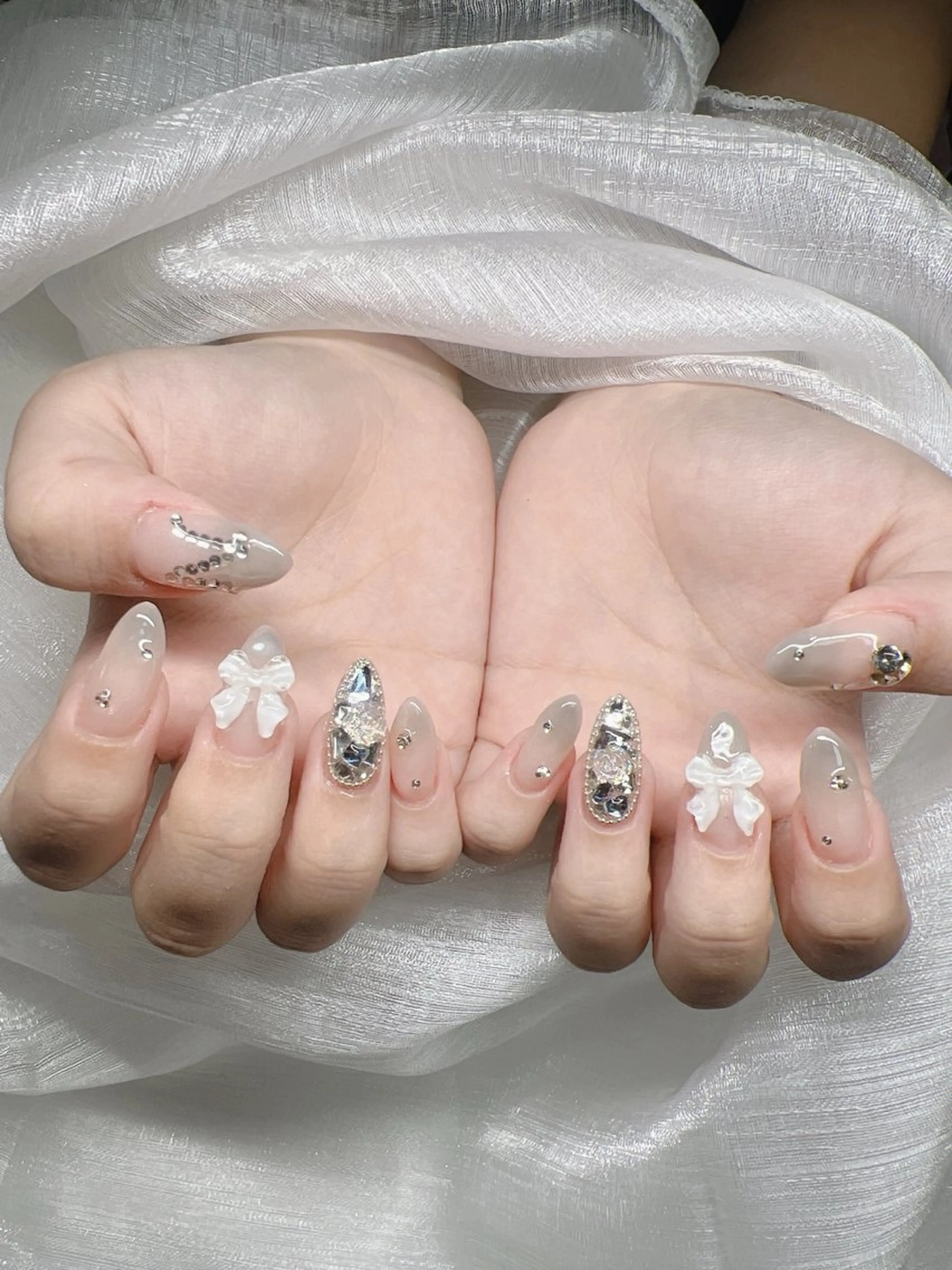 ネイル 長さ出し グラデーション キラキラネイル マグネットネイル ニュアンスネイル Lee Nails チップ長さだし専門店のネイルデザイン