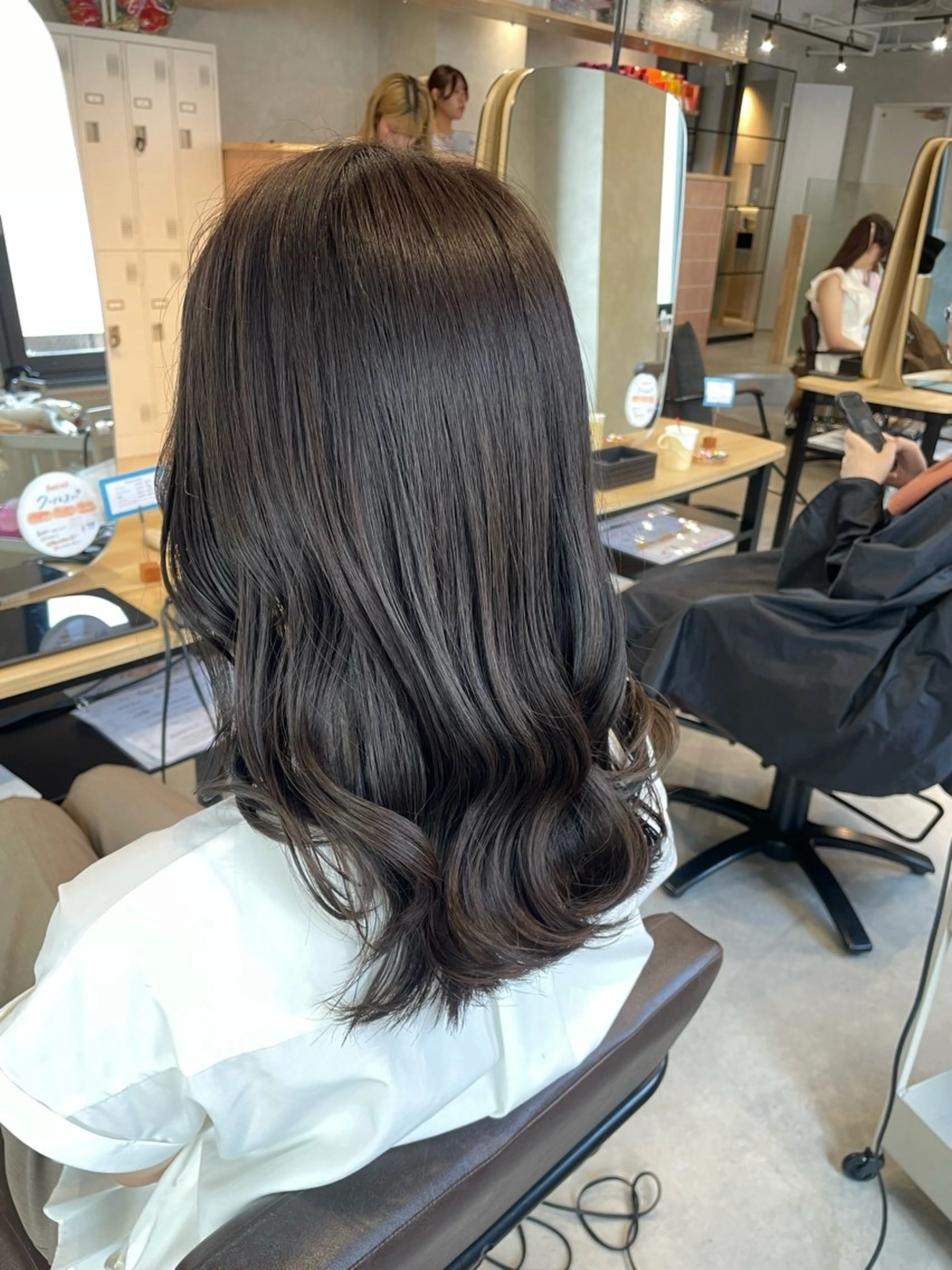 ミディアム カラー 透明感カラー グレージュ オリーブグレージュ オリーブグレー 髪質改善 カット ヘアカラー トリートメント イヌマル アユ / Fier umedaのヘアスタイル