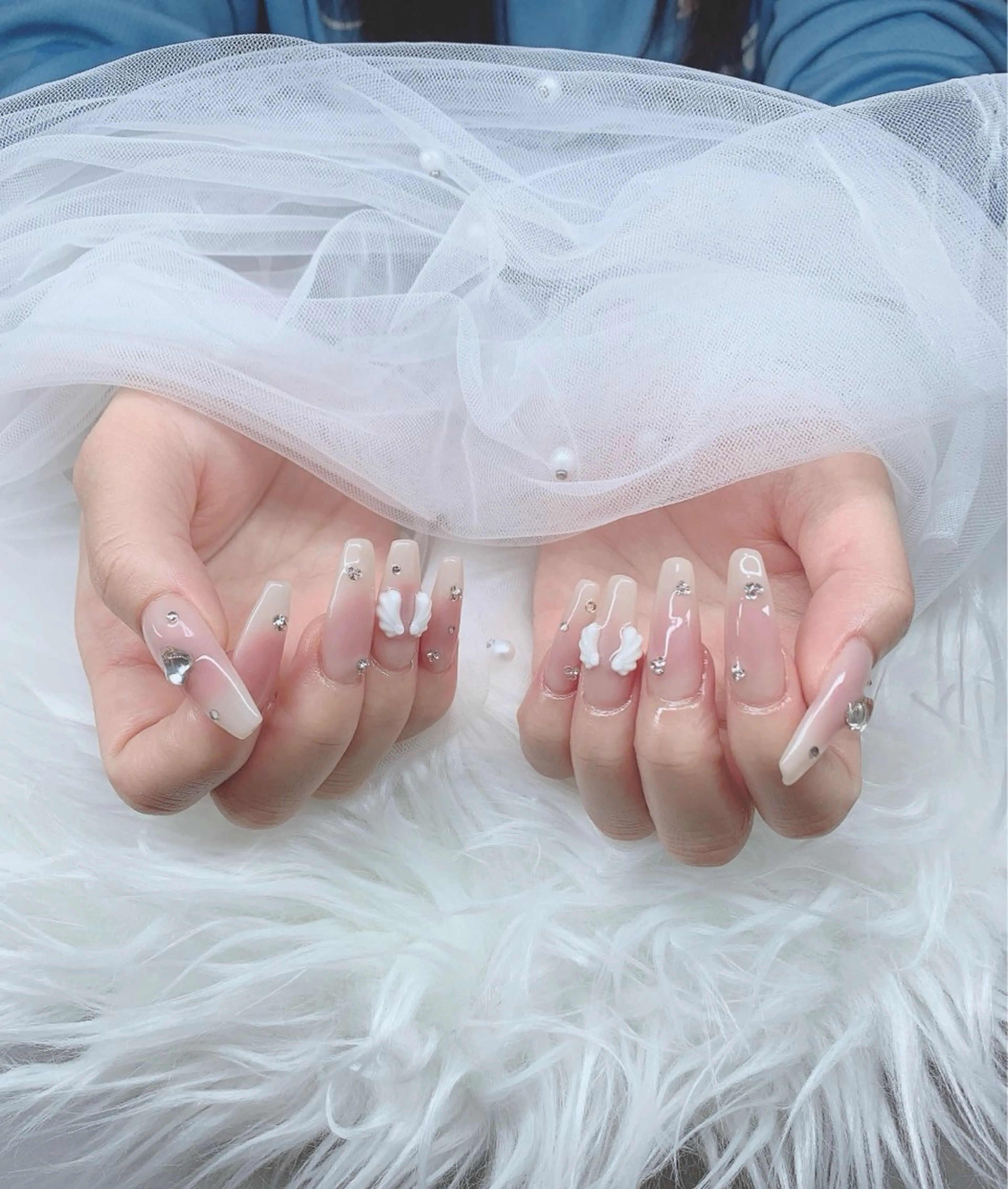 ネイル ハンドネイル T. Leeのネイルデザイン