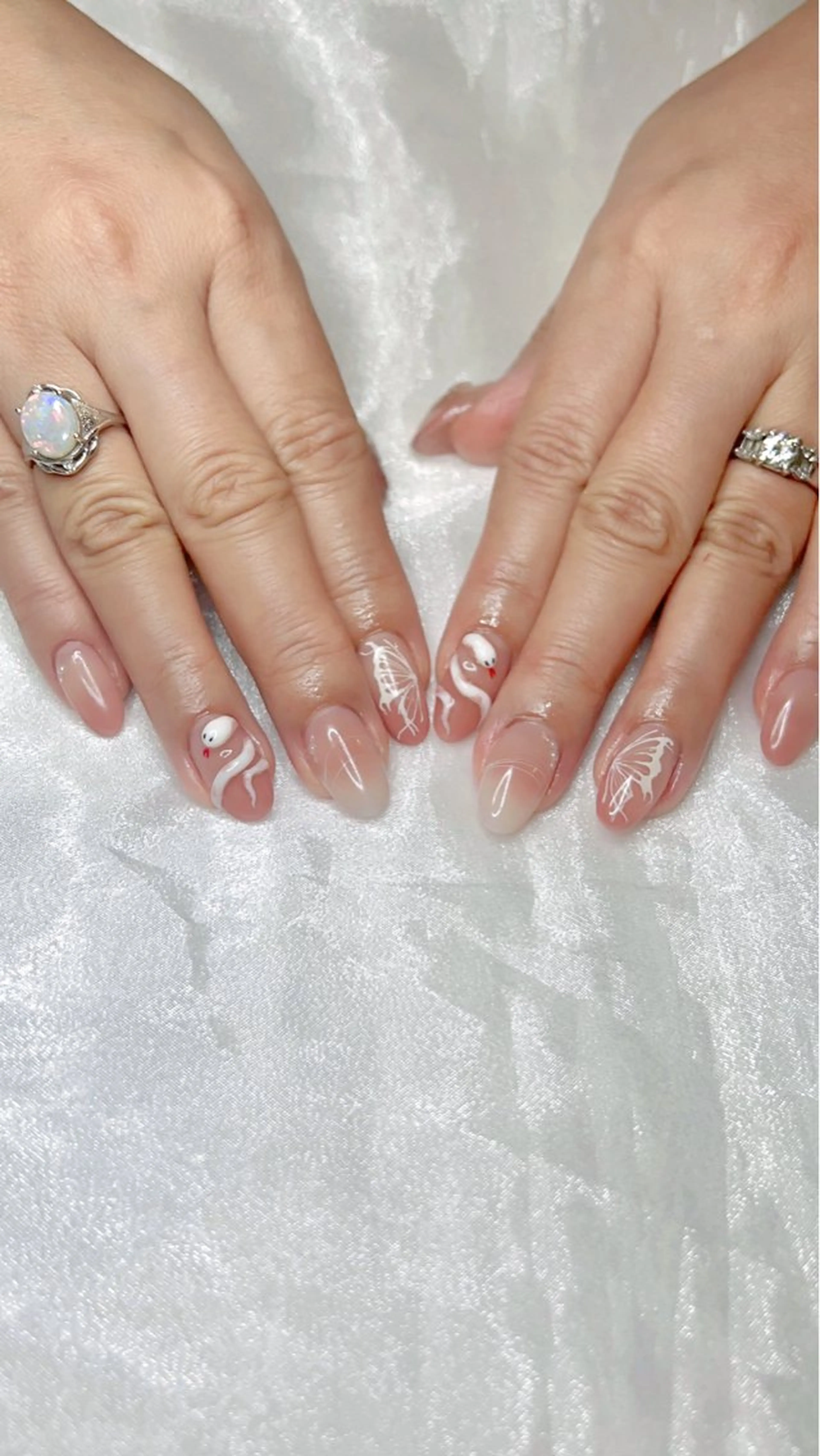 ネイル ハンドネイル Salon Mori所属・☺︎ amiのネイルデザイン