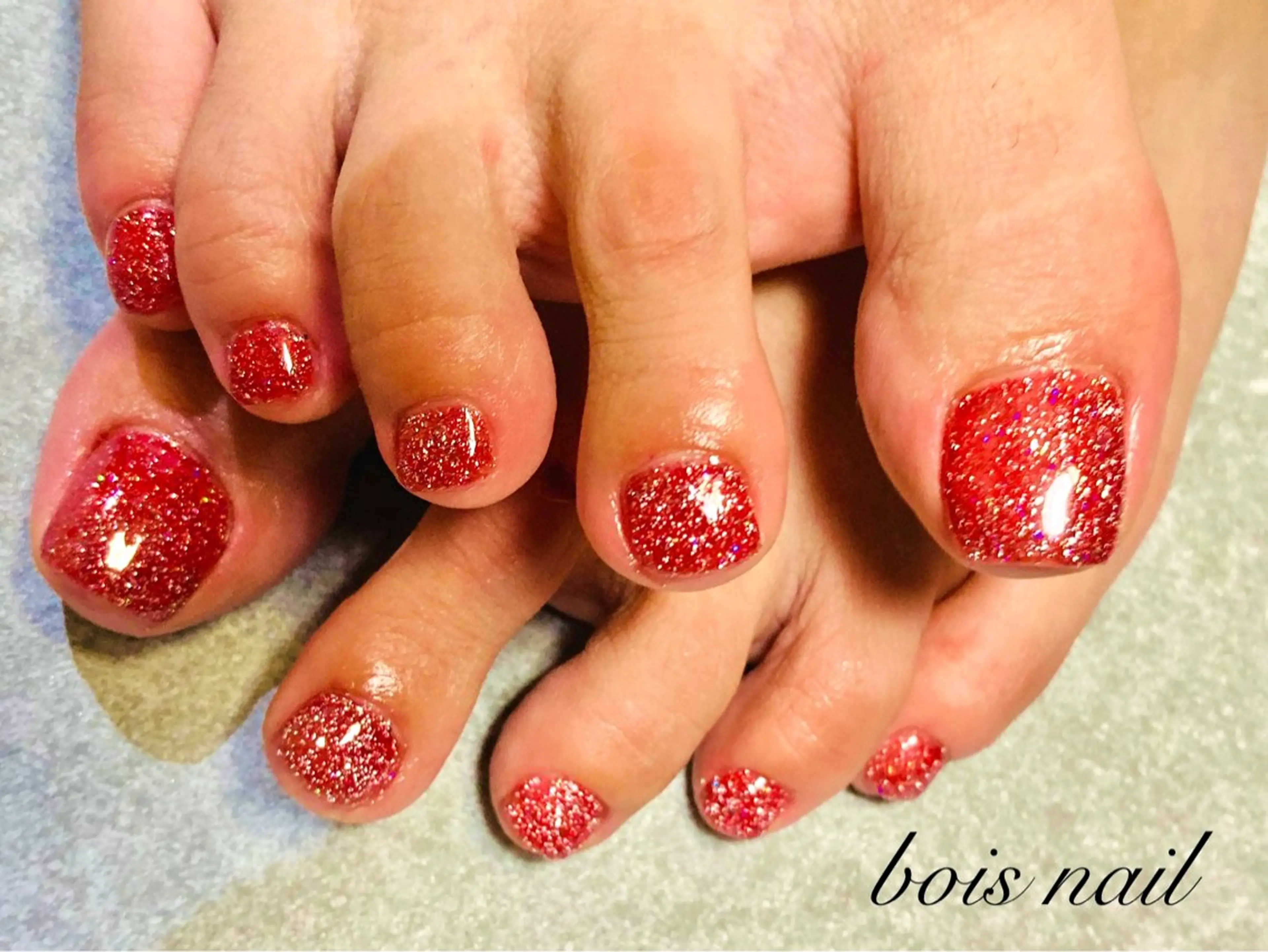 (オフあり)フットネイル ワンカラー.ラメ ネイルモデル価格¥1000OFF フットバス付の写真