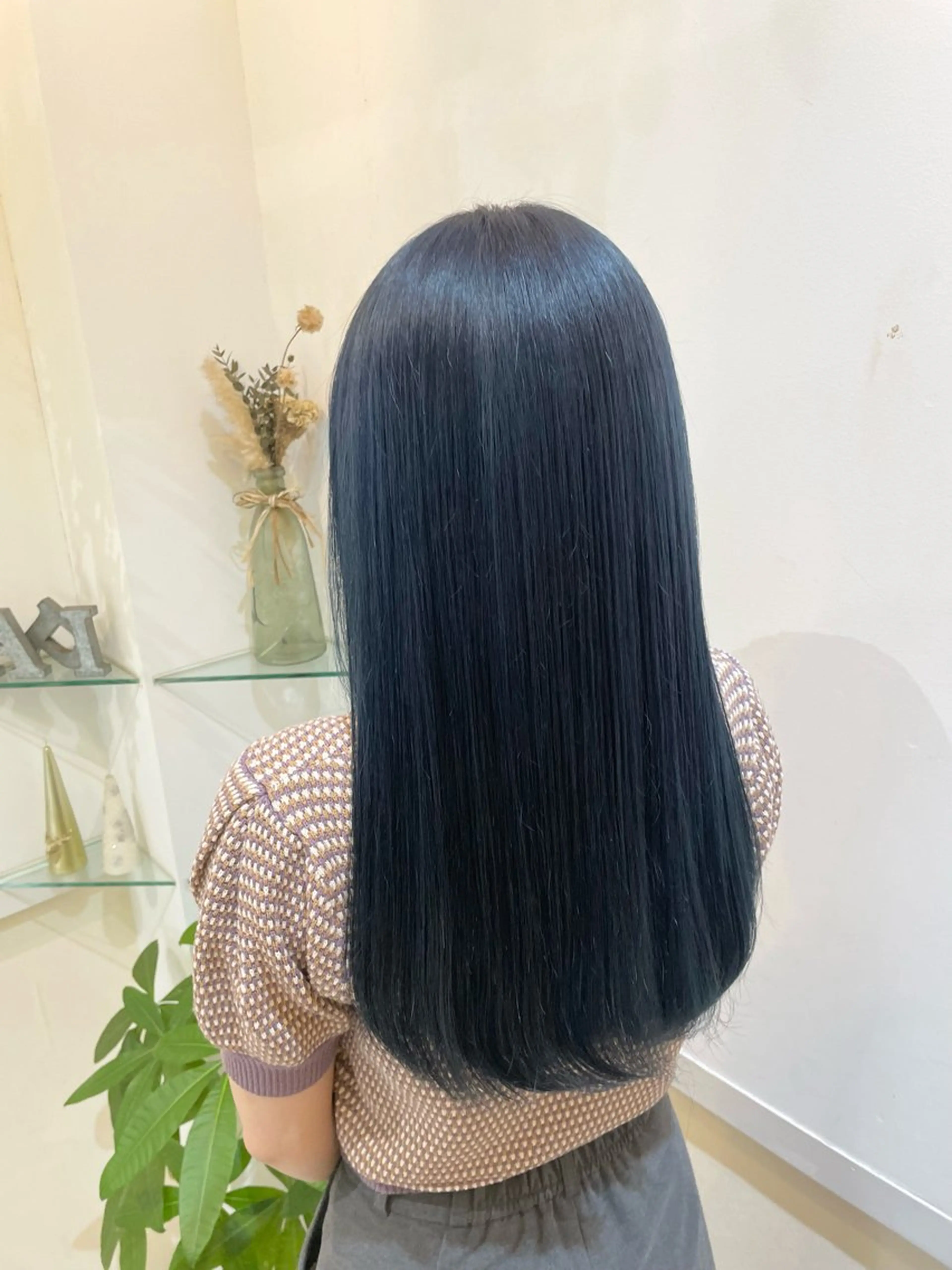 ロング カラー ヘアカラー トリートメント 髪質改善カラー🤍 エクステ✨君島由実子のヘアスタイル