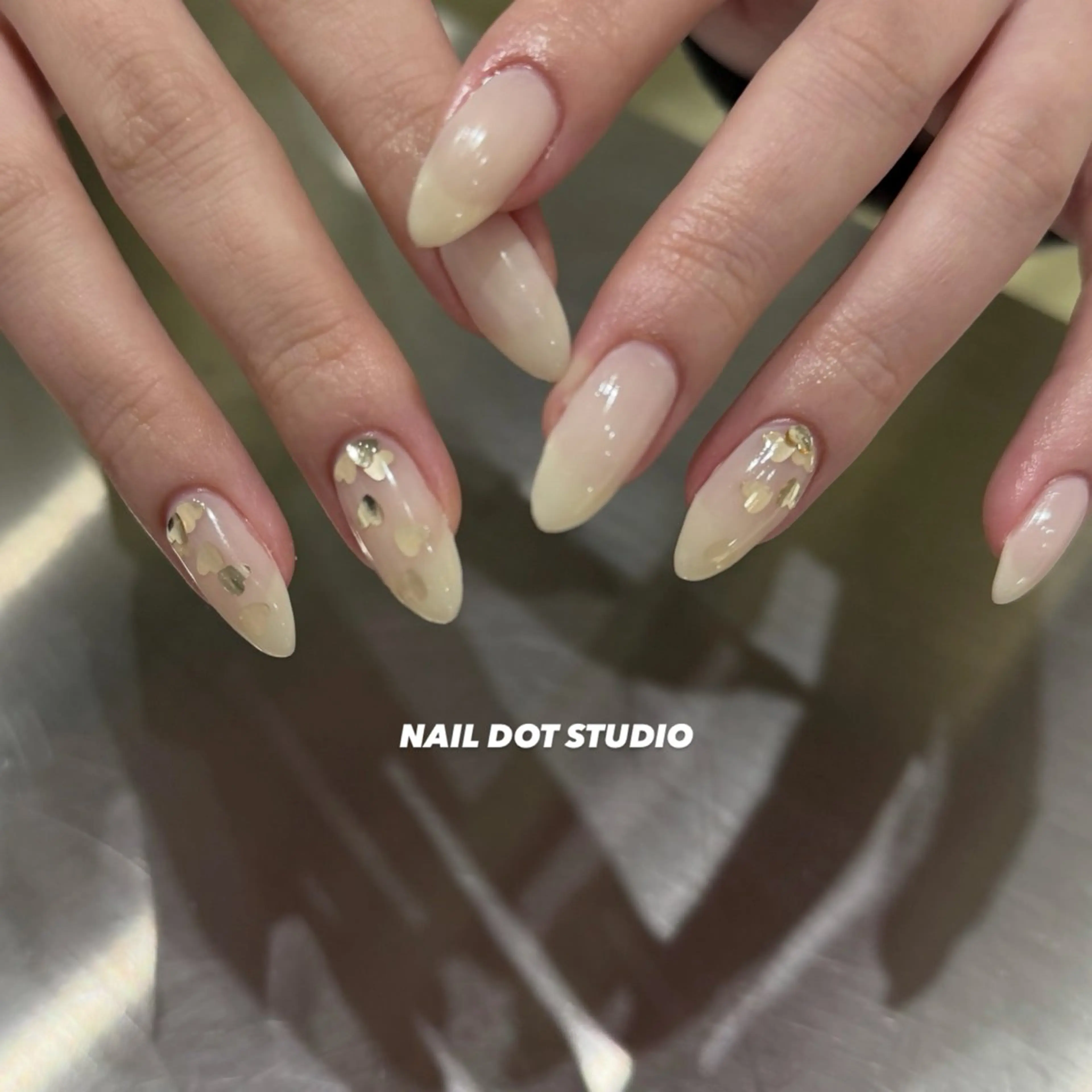 ネイル ハンドネイル NAIL DOT STUDIO堺筋本町のネイルデザイン