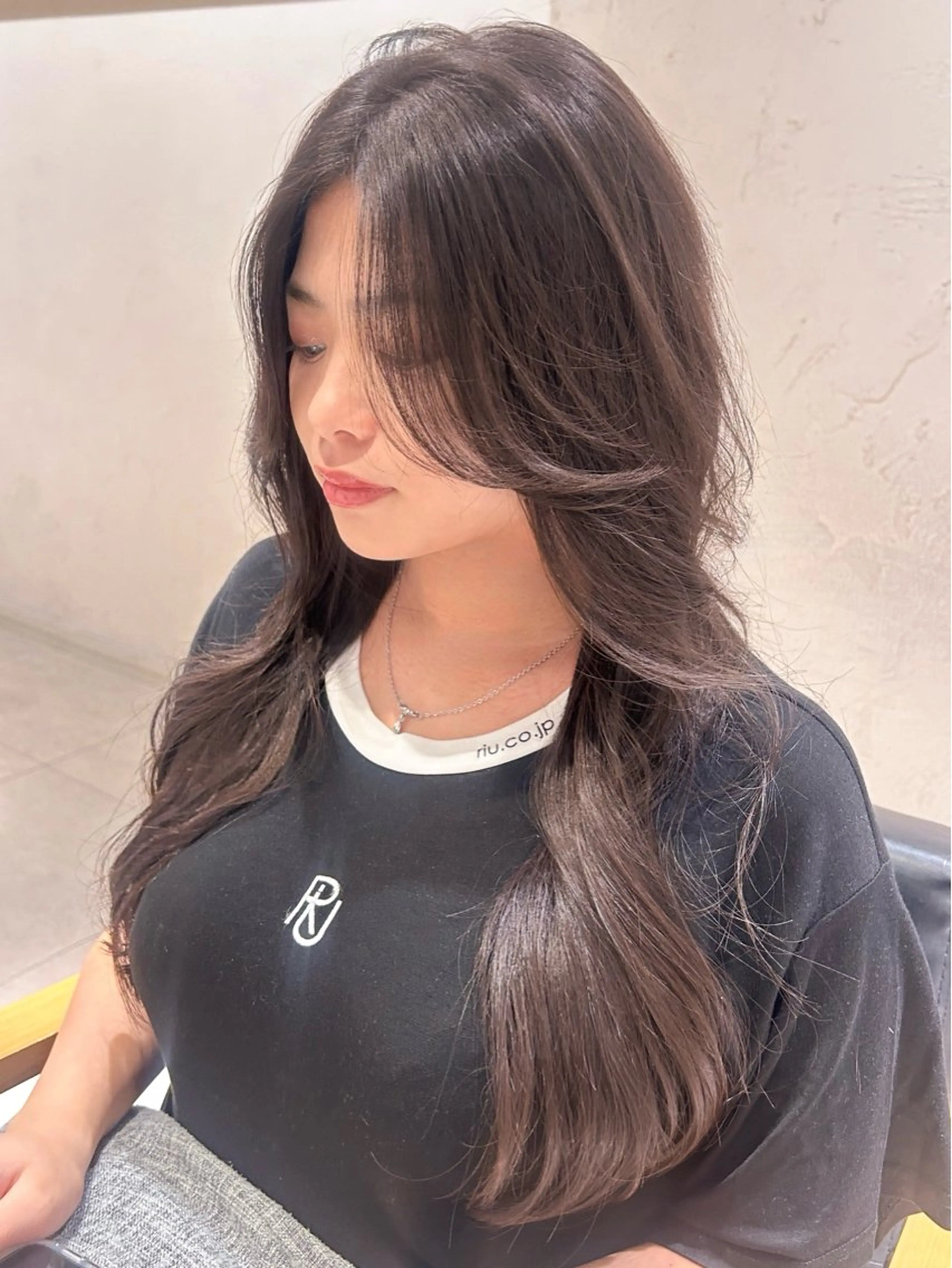 ロング ミディアムヘア Chifumiのヘアスタイル