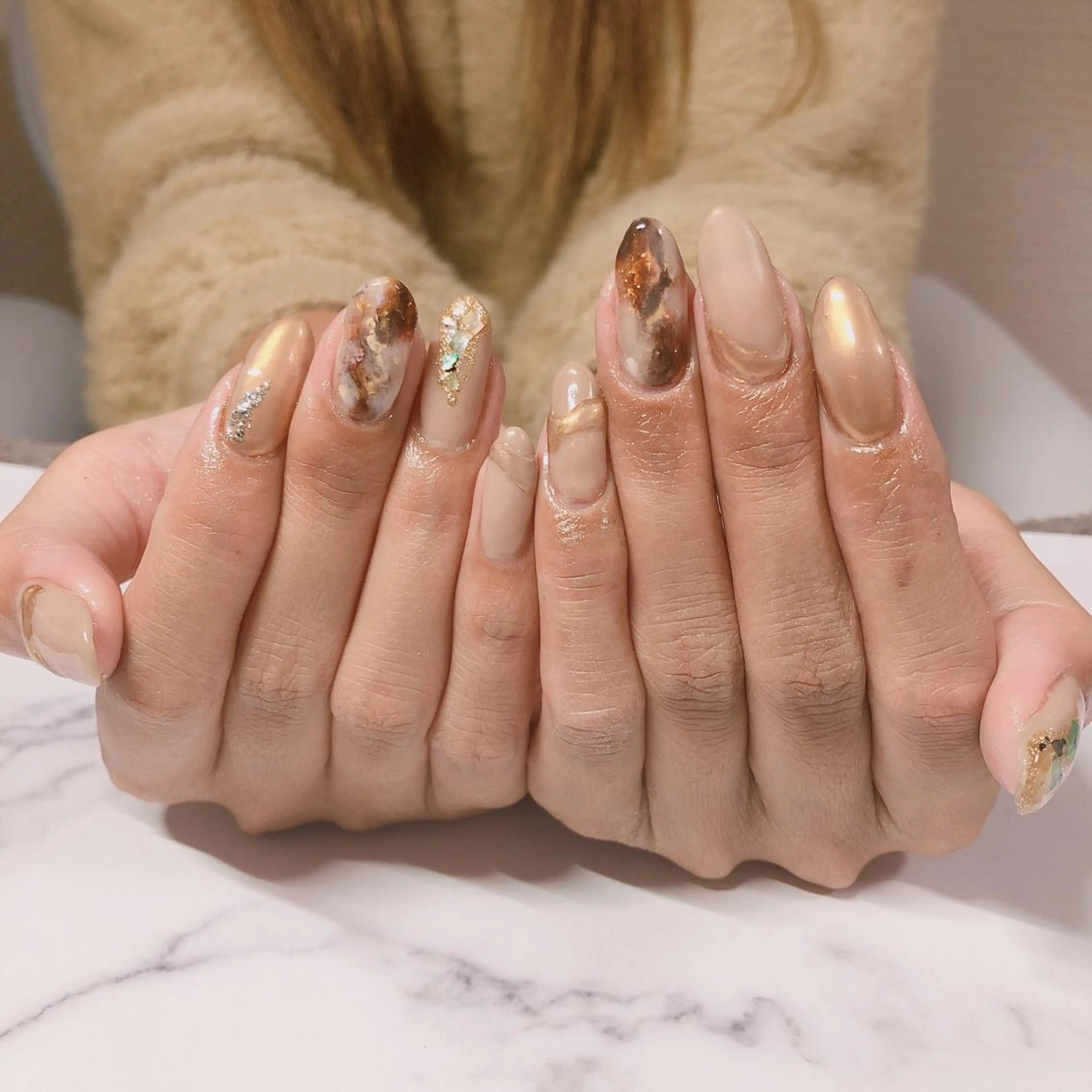 ネイル ミラーネイル ニュアンスネイル 奥園 良恵のネイルデザイン