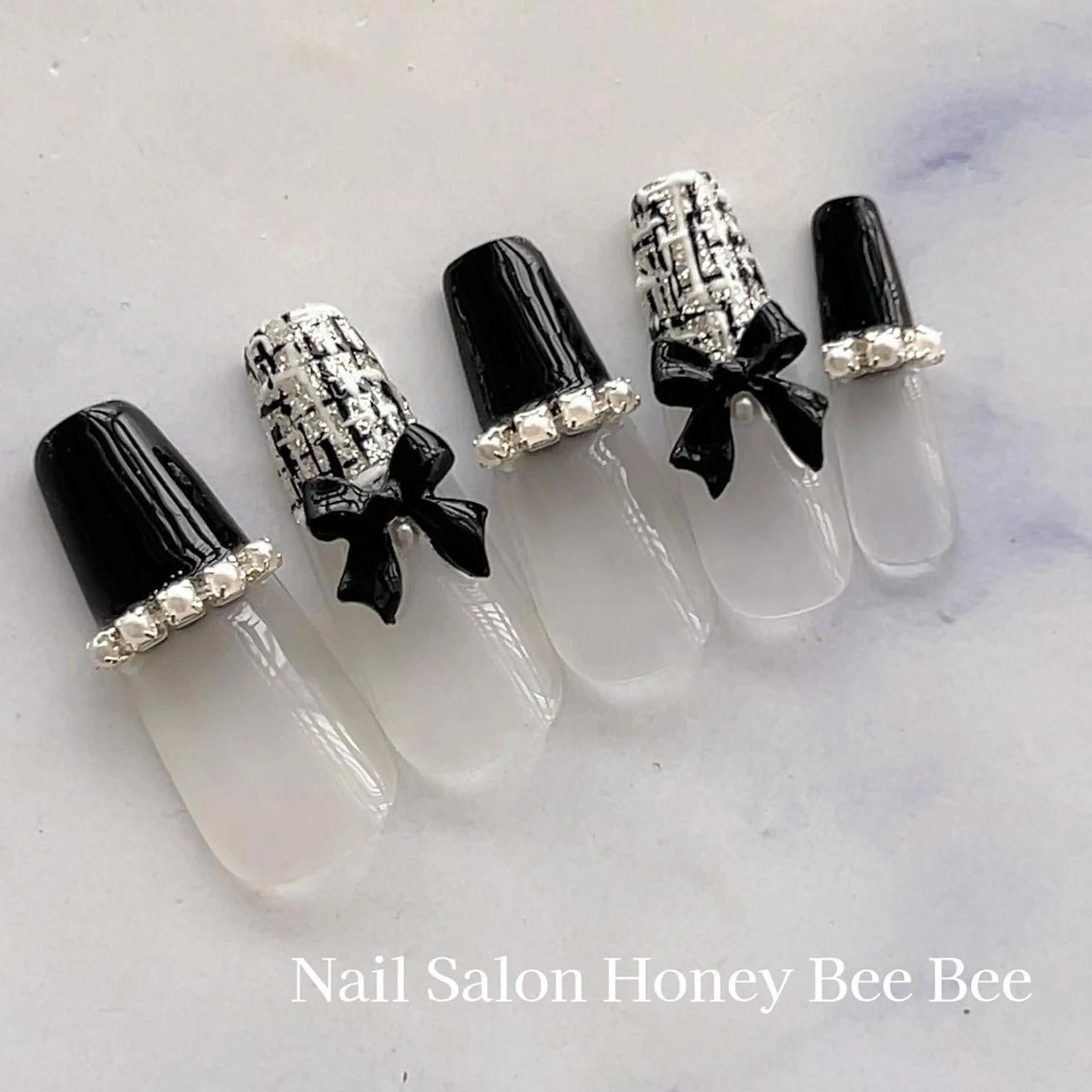 ネイル Nail salon Honey Beeのネイルデザイン