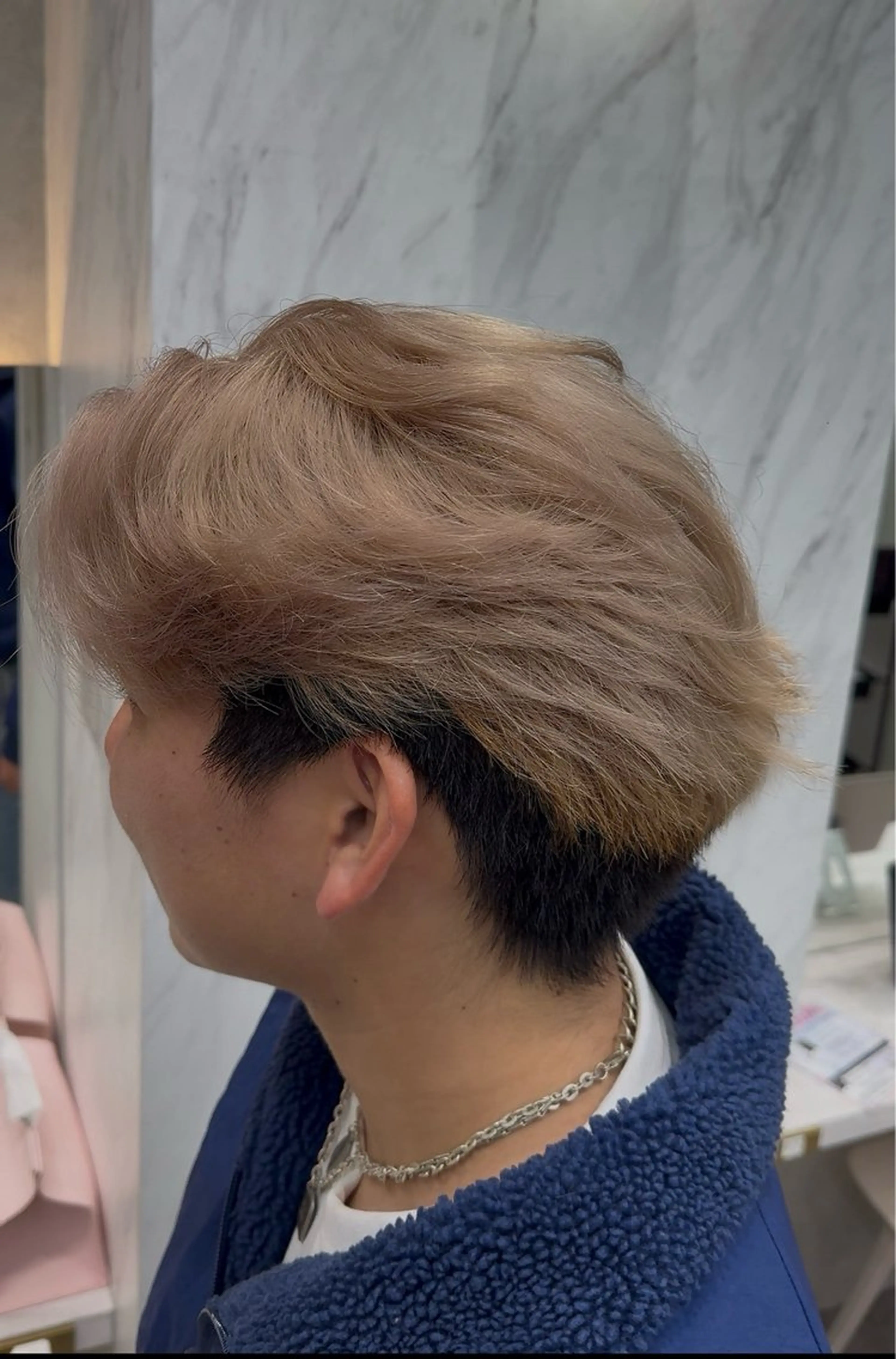 メンズ メンズブリーチ ヘアカラー トリートメント Nanami / ベージュ/グレージュのヘアスタイル