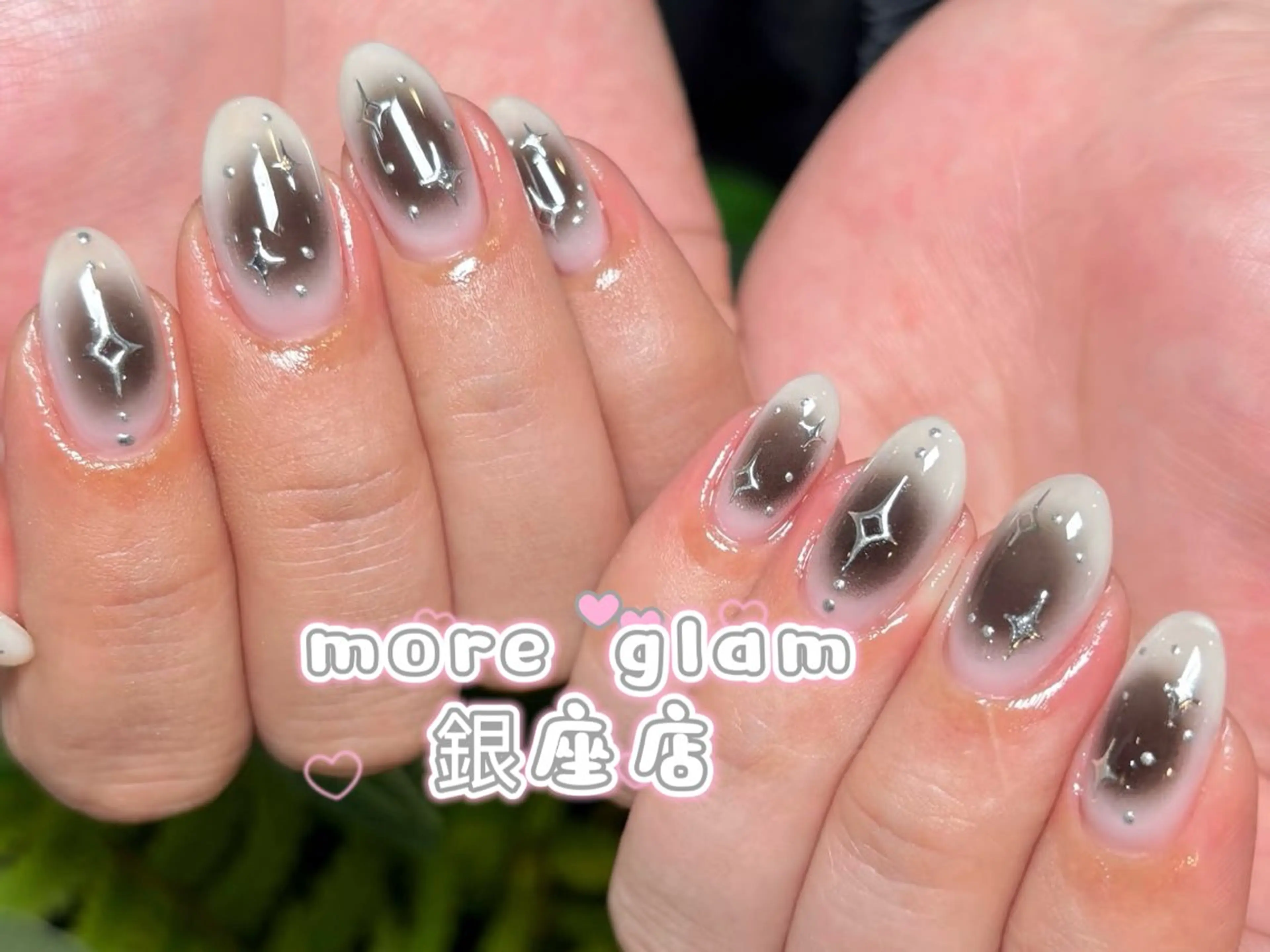 ネイル more glam nail銀座店のネイルデザイン