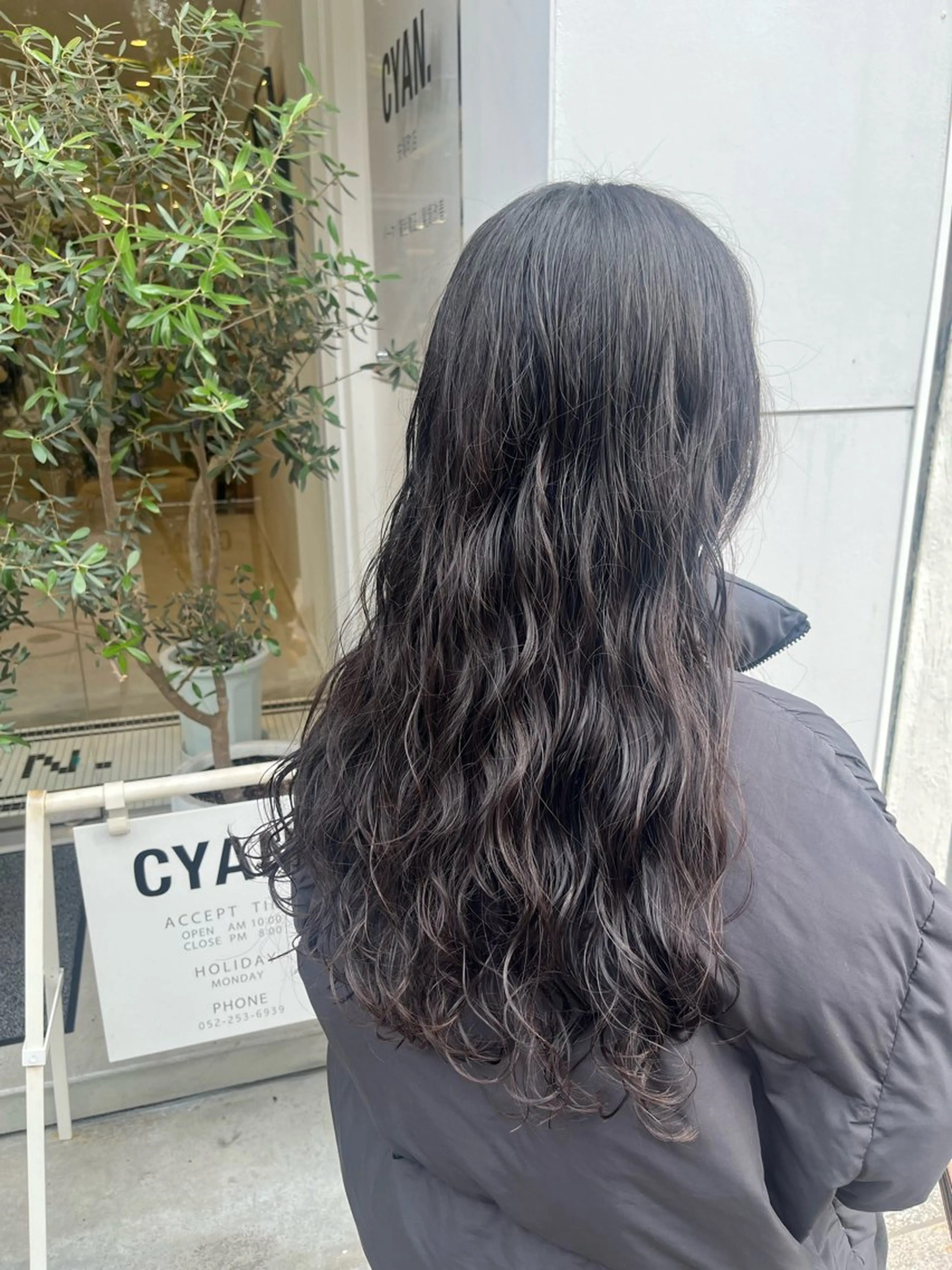 ロング パーマ カット パーマ 中山 優里のヘアスタイル