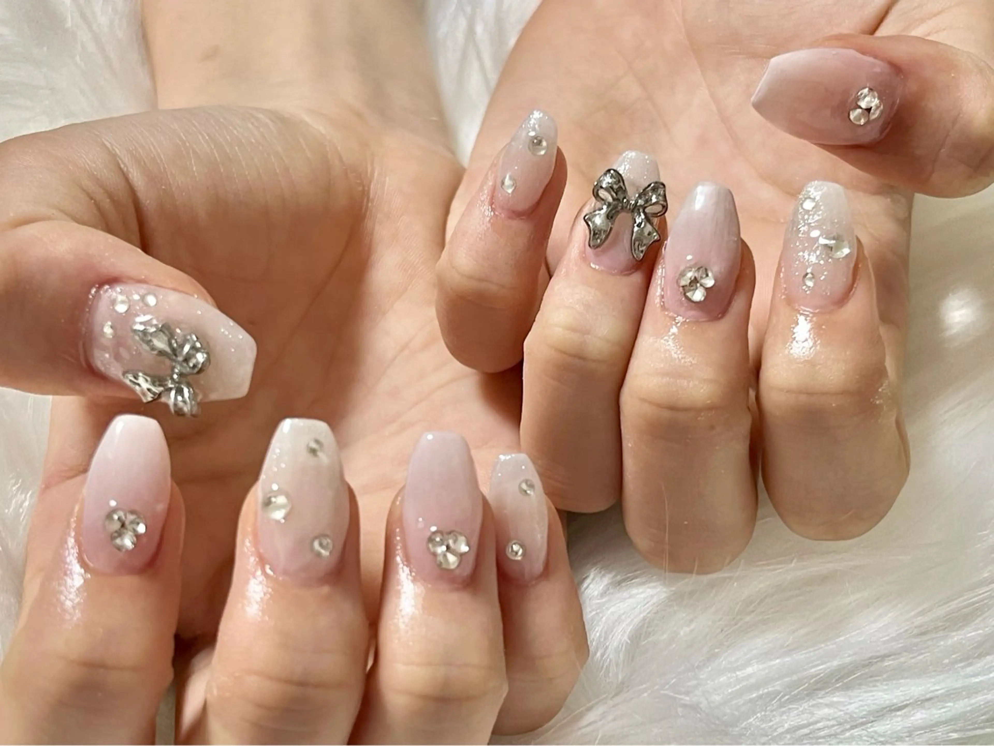 ネイル hohomi .のネイルデザイン