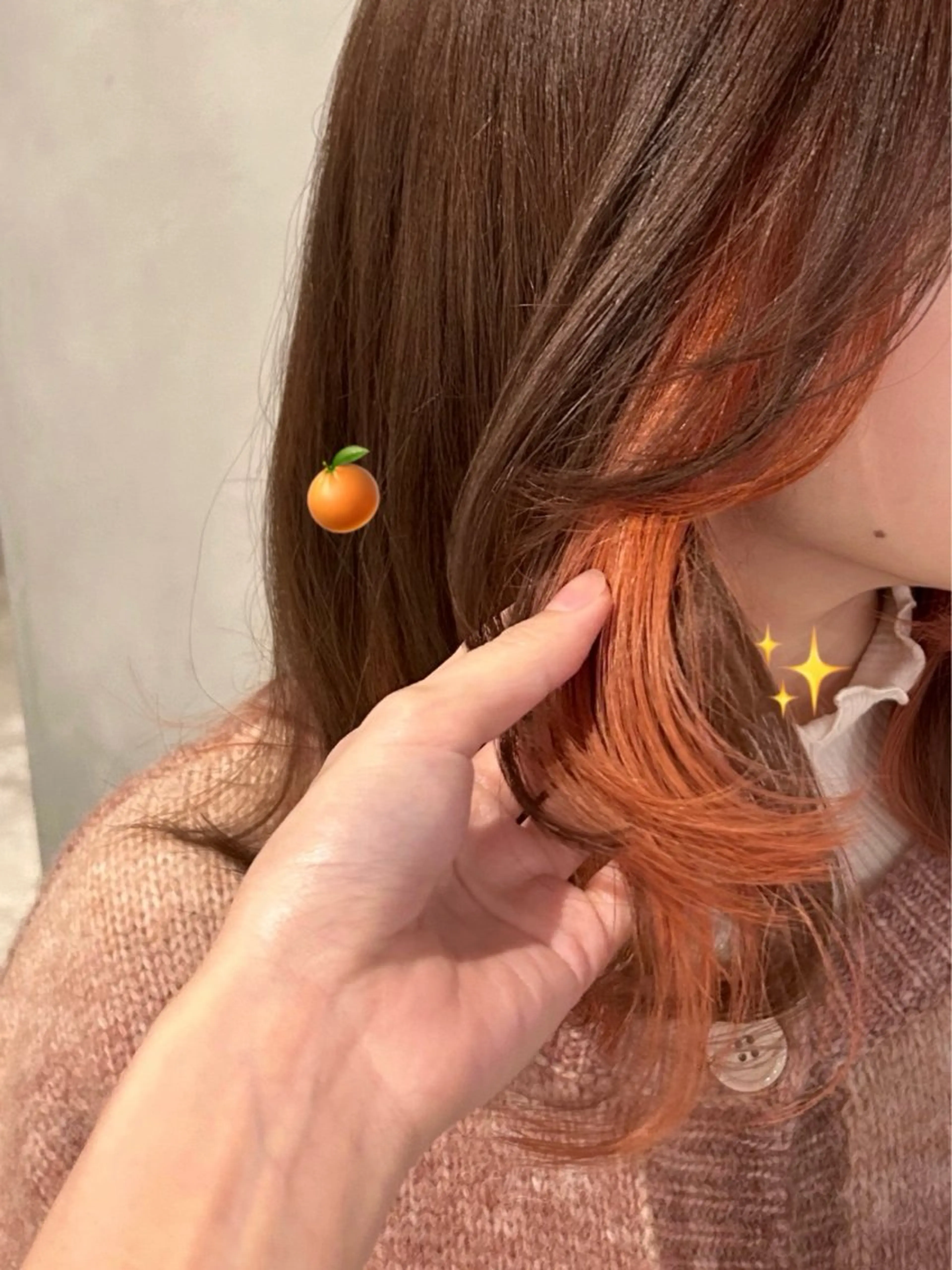 ミディアム カラー オレンジ ピンクカラー hale所属・hale airiのヘアスタイル