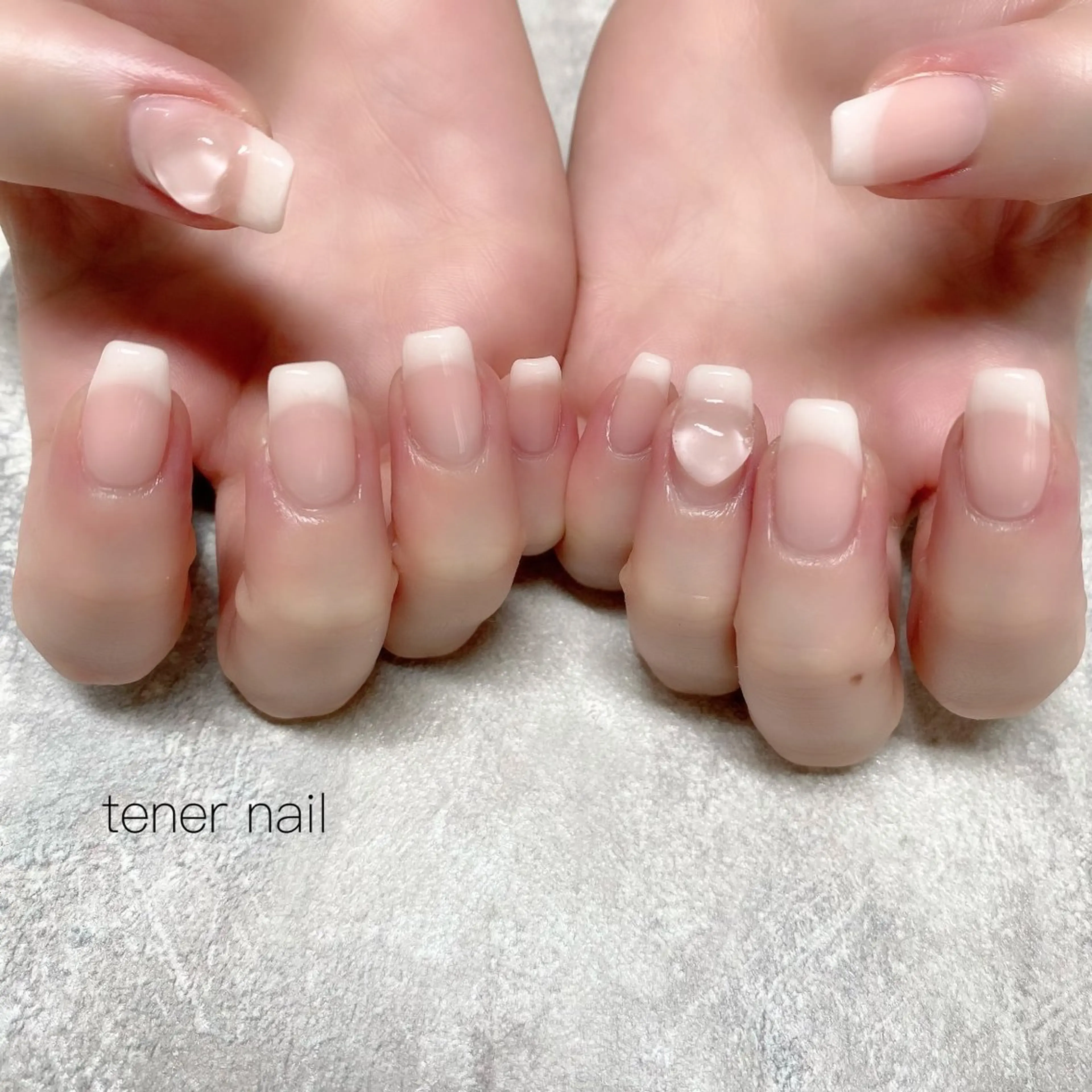 ネイル クリアネイル フレンチネイル ハート ホワイト ハンドネイル tener  nail  テネルネイル所属・テネルネイル tener nailのネイルデザイン