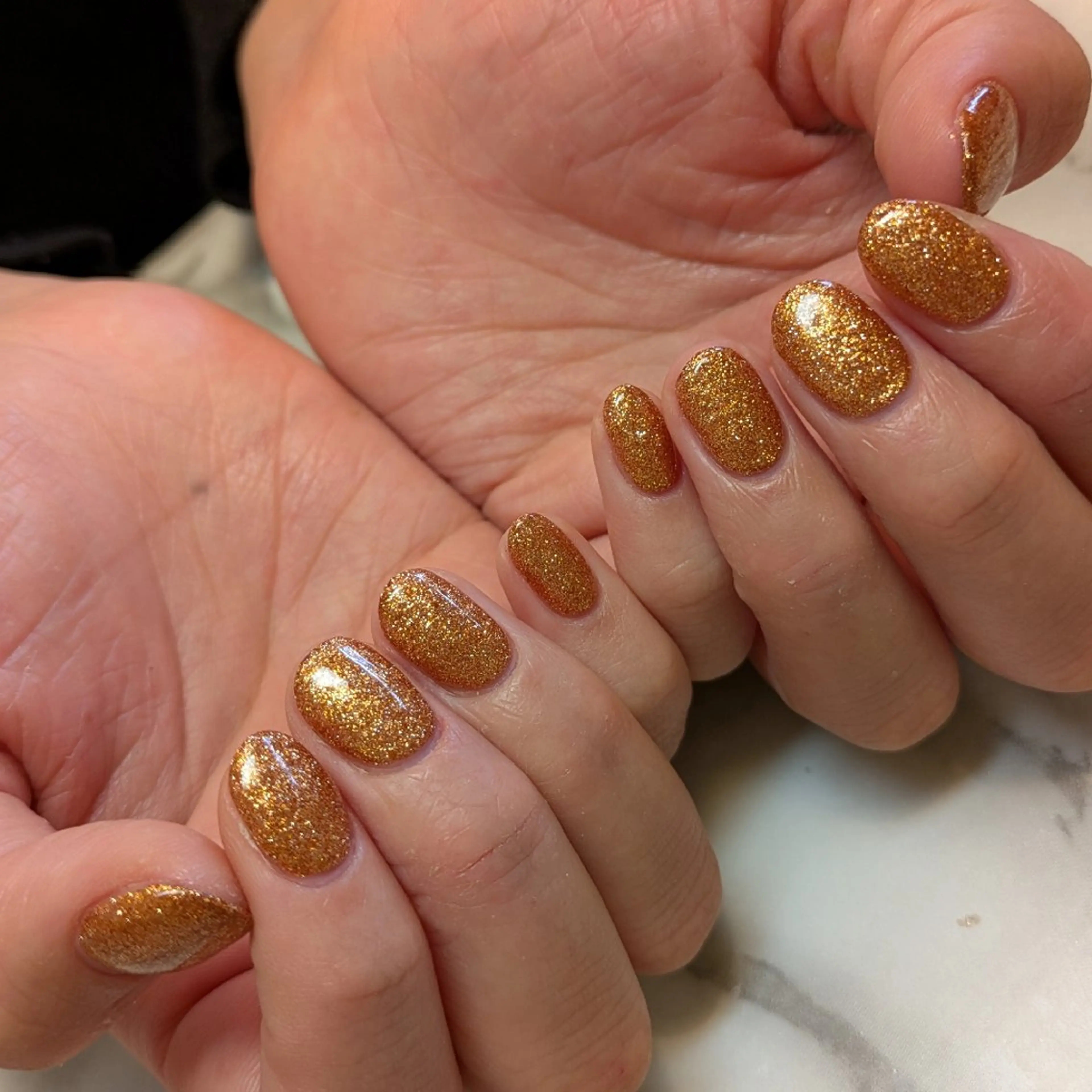 ネイル ラメ(グリッター) ジェヌインネイル 河内のネイルデザイン