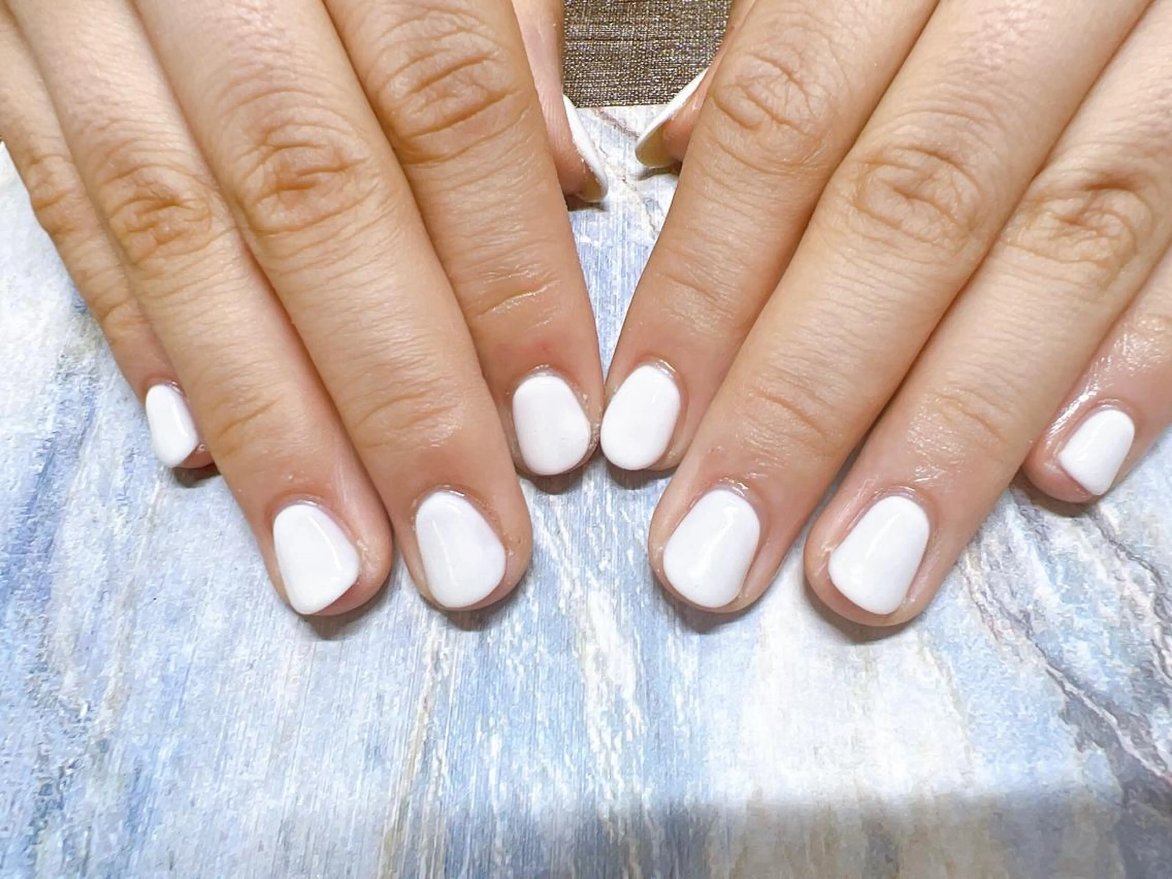 ネイル ワンカラーネイル ホワイト ハンドネイル Mogu nail 二子玉川のネイルデザイン