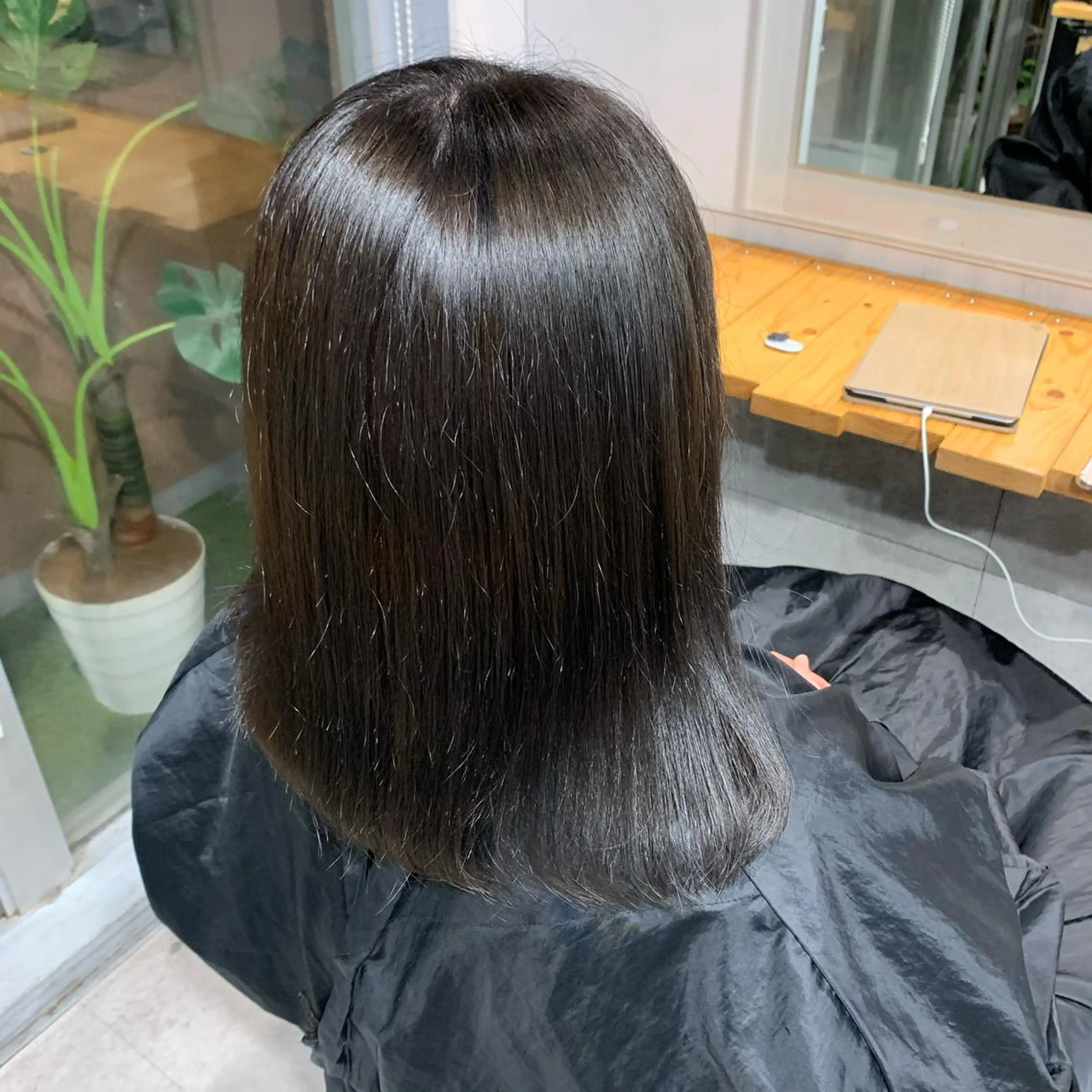 ミディアム カラー グレージュ 髪質改善 トリートメント ヘアカラー トリートメント NANAMI🩵 大人可愛い韓国ヘアのヘアスタイル